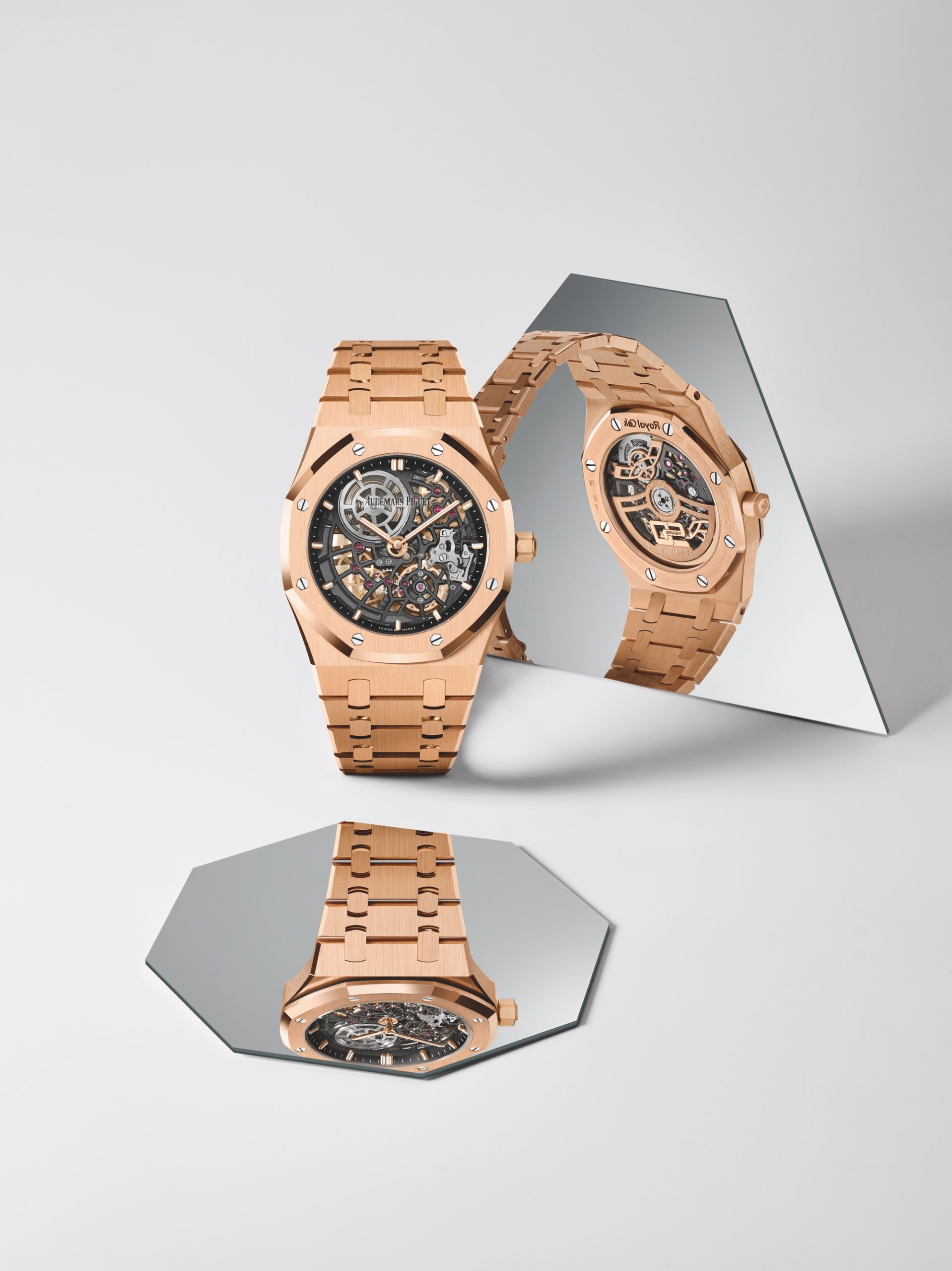 Audemars Piguet Royal Oak Jumbo Extra-Thin Openworked 16204OR.OO.1240OR.01 Replica 2