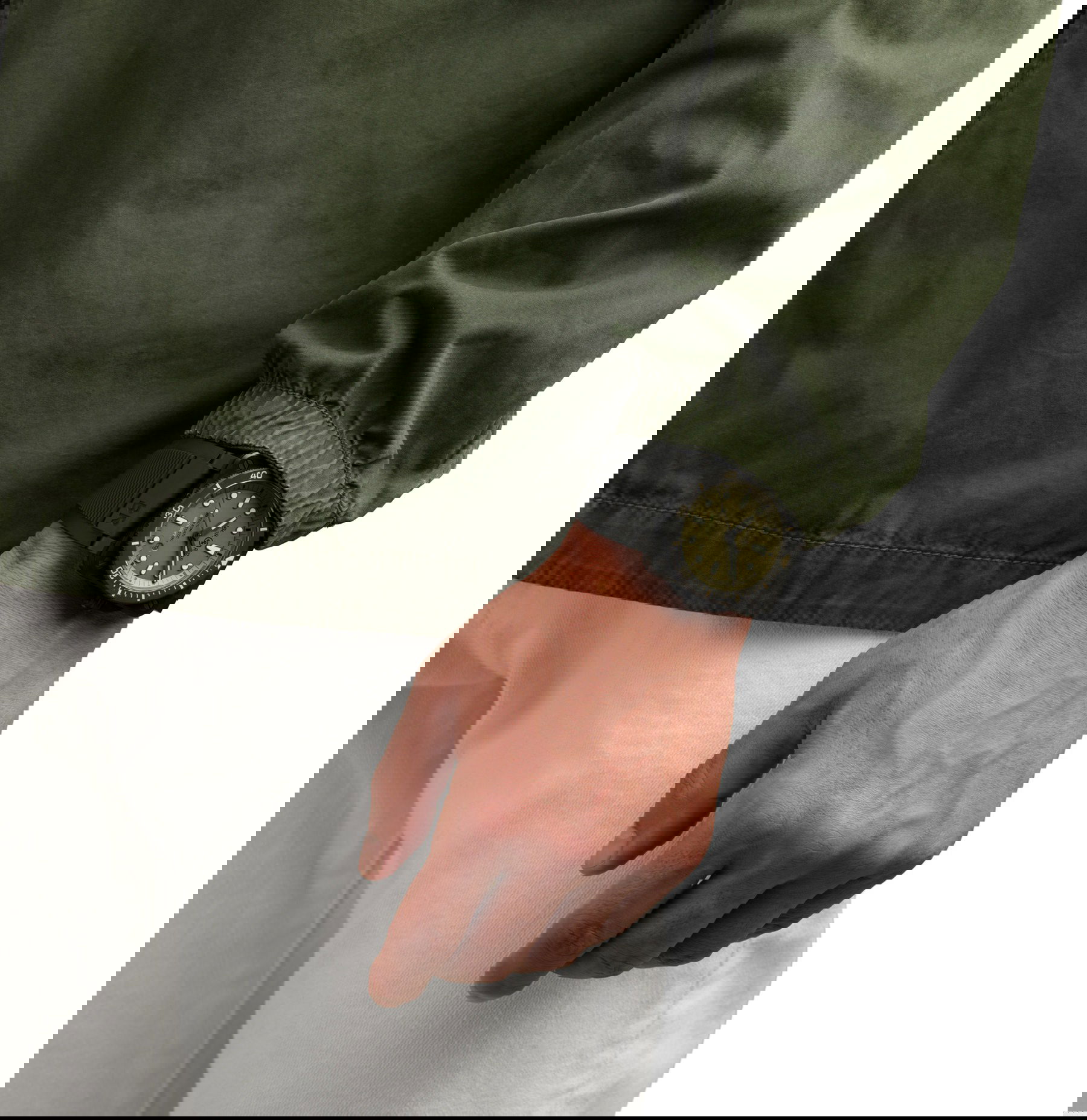 Bell & Ross BR 03-92 Diver Military BR0392-D-KA-CE/SRB Replica 2