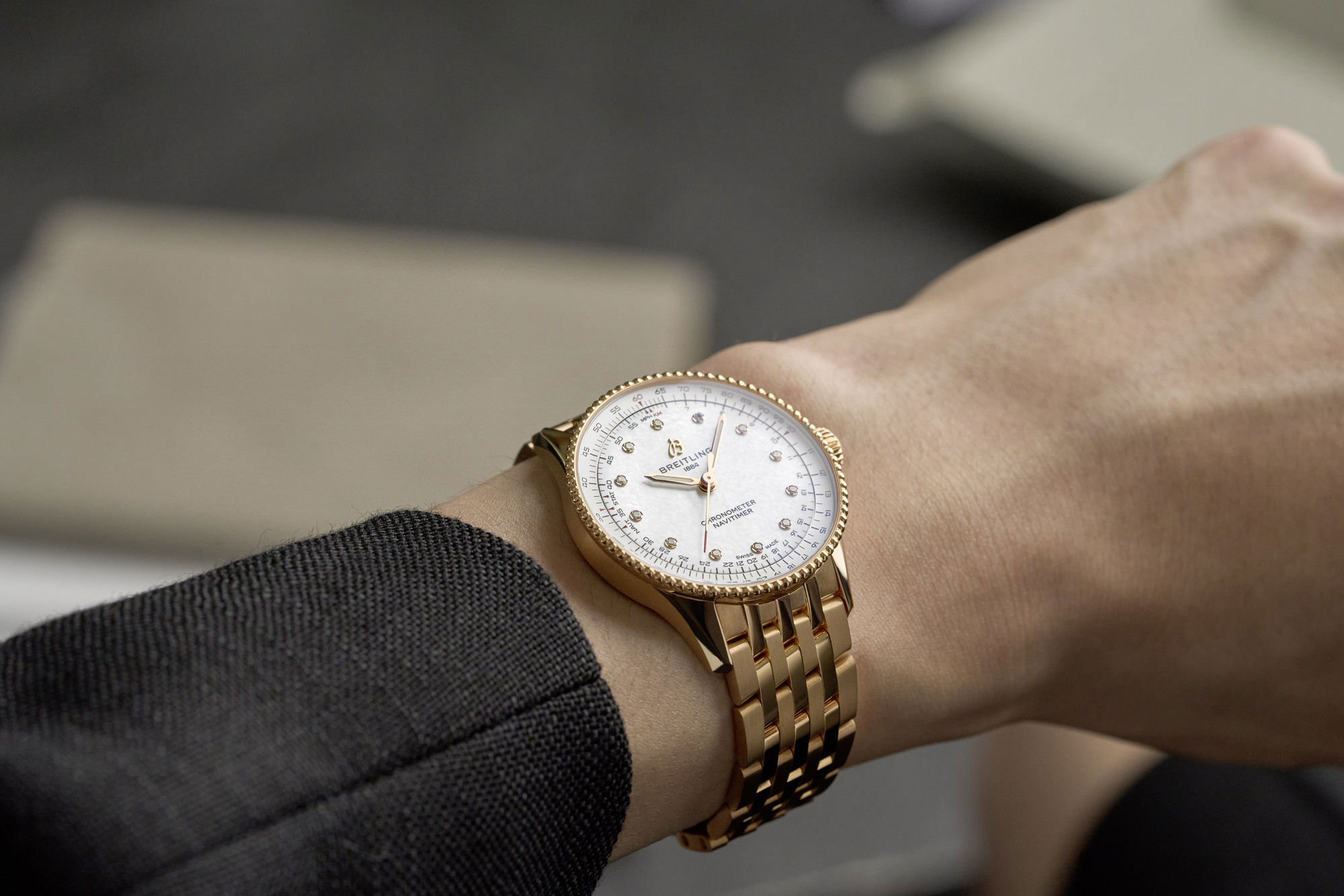 IMG_9085 Breitling Navitimer Automatic 36 R17327211A1R1 Replica 2