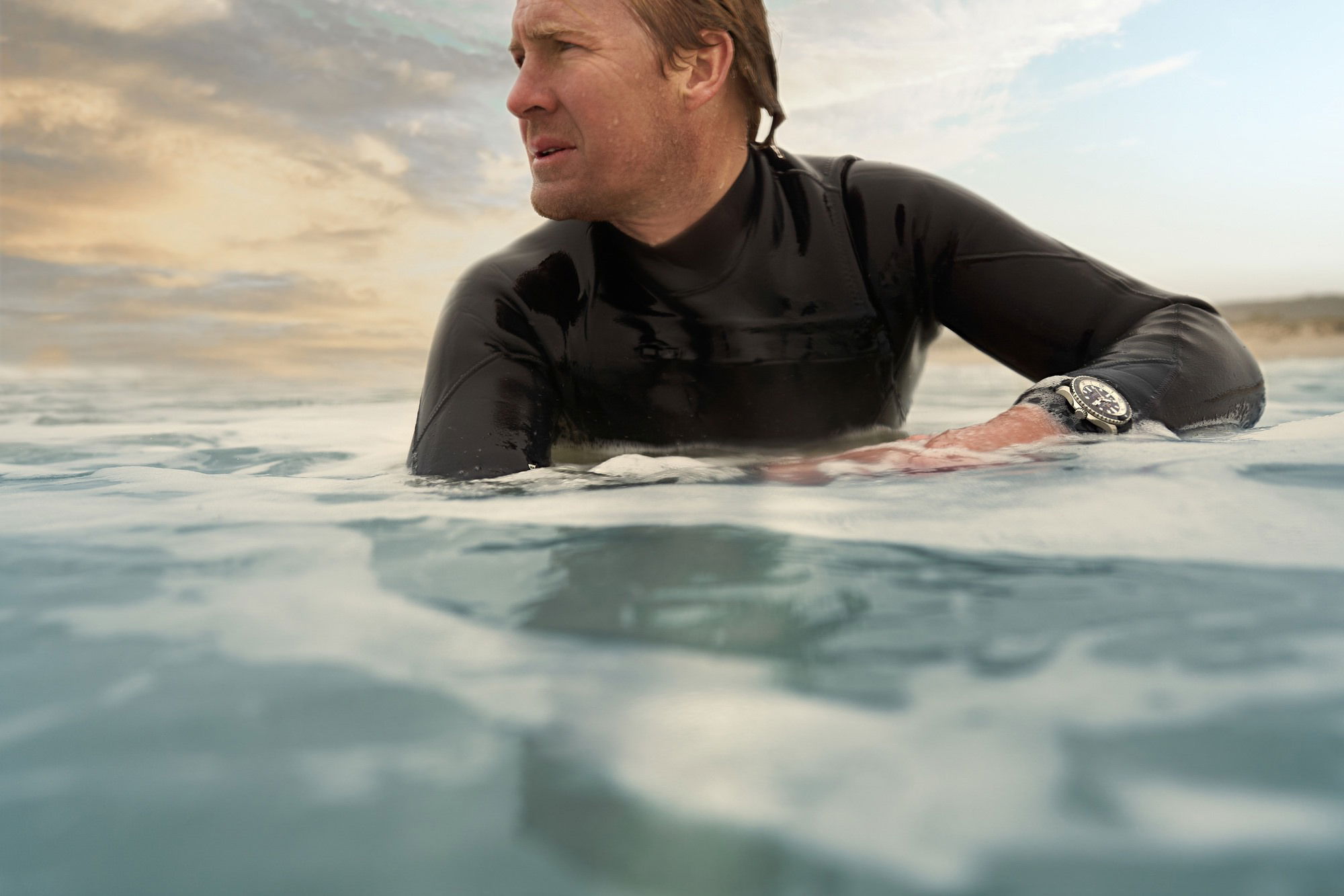 IMG_9085 Breitling Superocean Automatic 42 A17375211B1S1 Replica 2