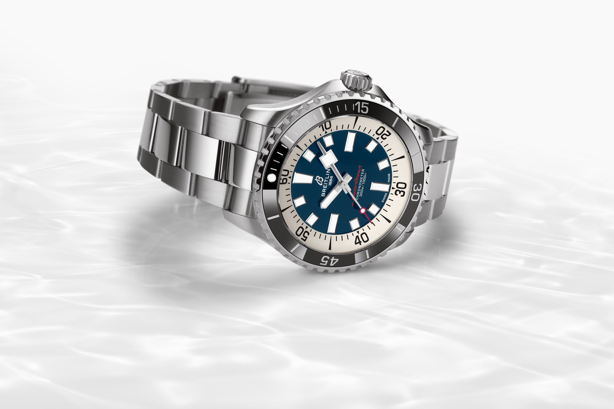 IMG_9085 Breitling Superocean Automatic 44 A17376211C1A1 Replica 2