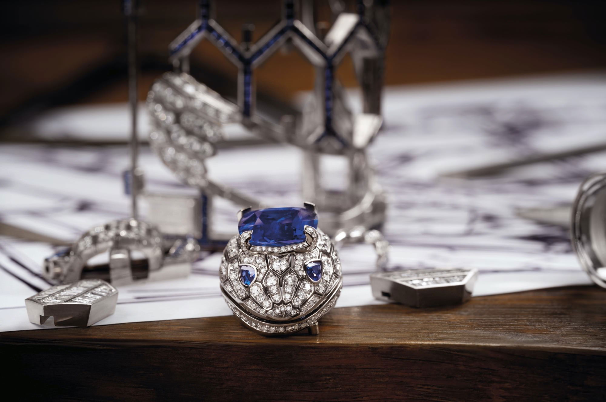 IMG_9085 Bvlgari Serpenti Misteriosi Romani High Jewellery 102987 Replica 2