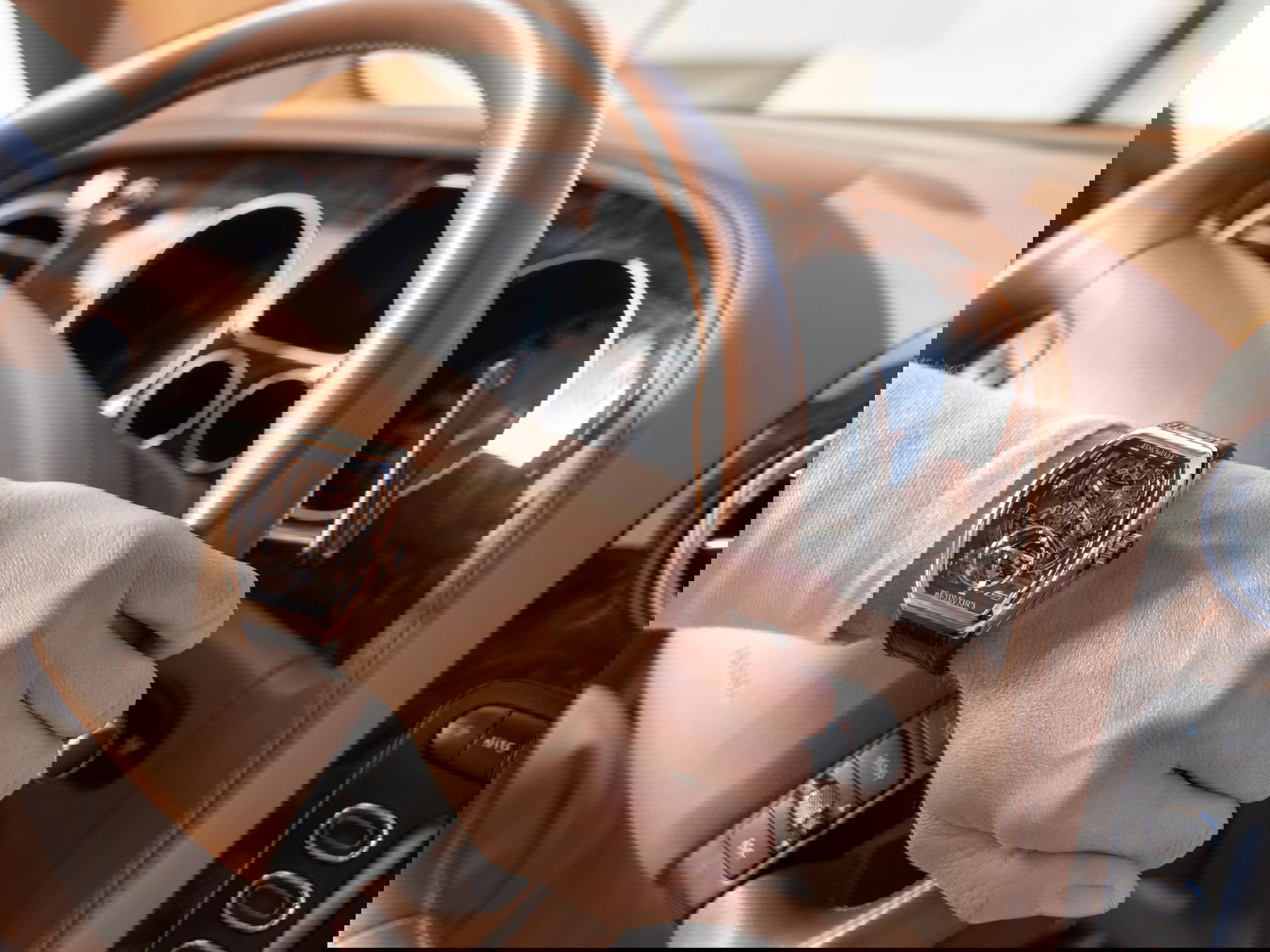 Franck Muller Vanguard Revolution 3 Skeleton V 50 REV 3 PR SQT (NR) 5N Replica 2