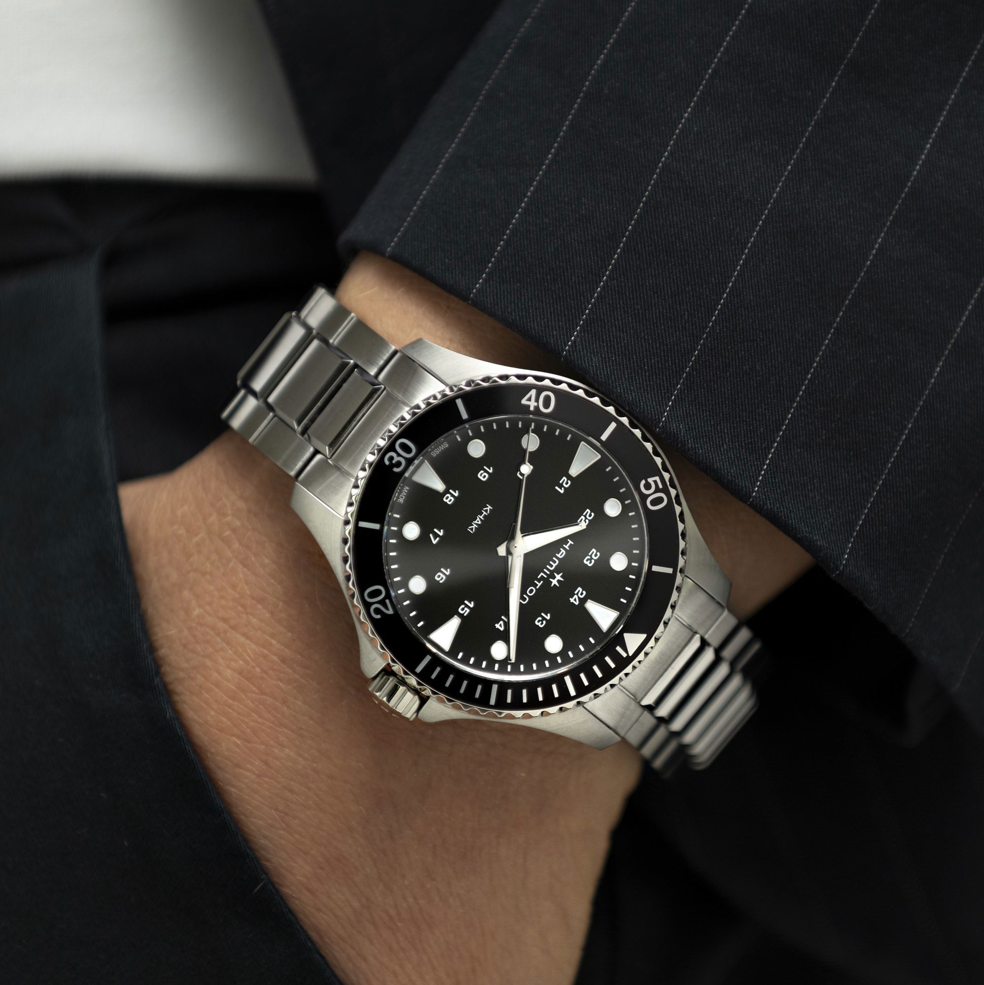 Hamilton Khaki Navy Scuba Quartz H82201131 Replica 2