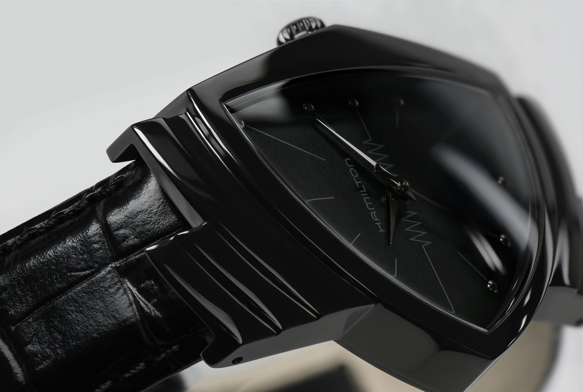 IMG_9085 Hamilton Ventura Quartz H24401731 Replica 2