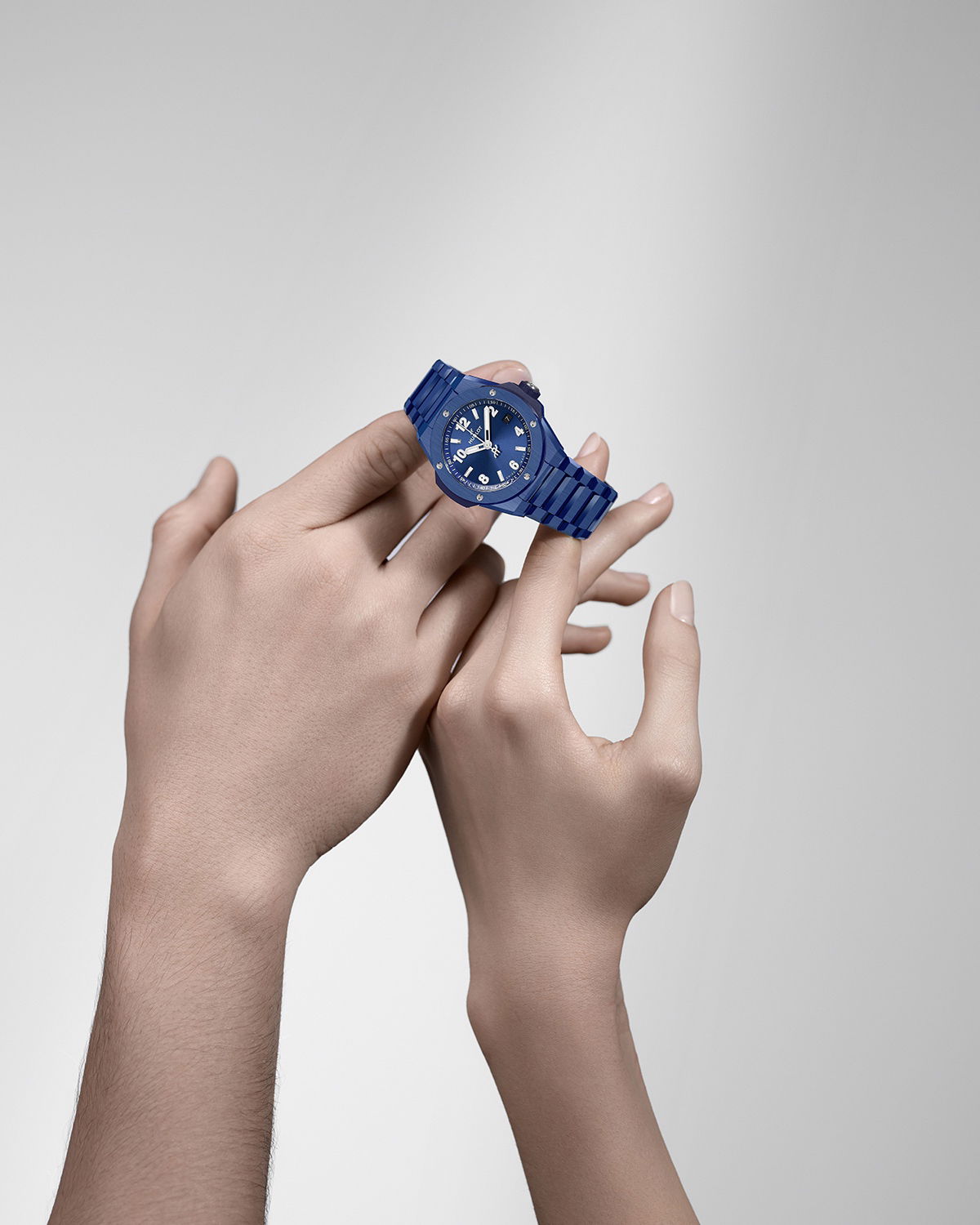 IMG_9085 Hublot Big Bang Integrated Time Only Blue Ceramic 457.EX.7170.EX Replica 2