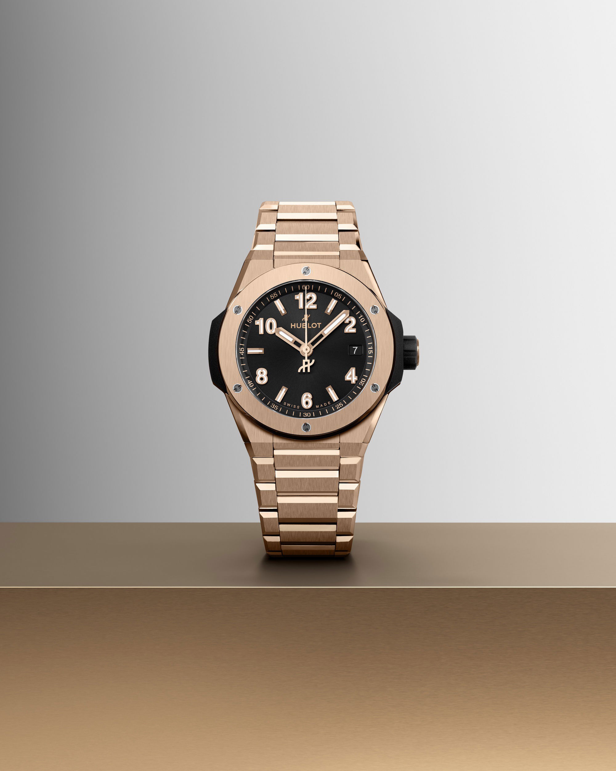 IMG_9085 Hublot Big Bang Integrated Time Only King Gold 457.OX.1280.OX Replica 2