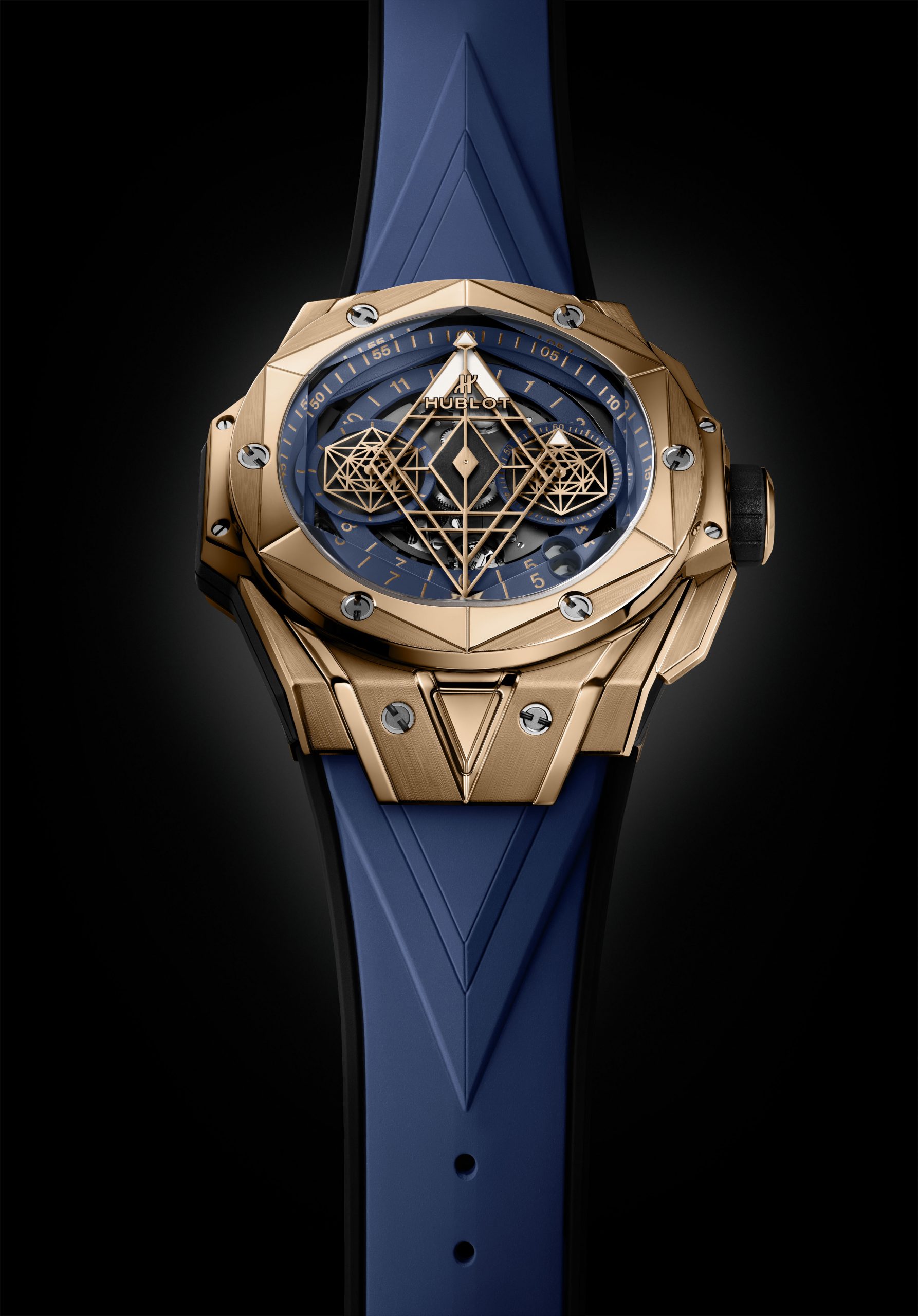 IMG_9085 Hublot Big Bang Sang Bleu II King Gold Blue 418.OX.5108.RX.MXM20 Replica 2