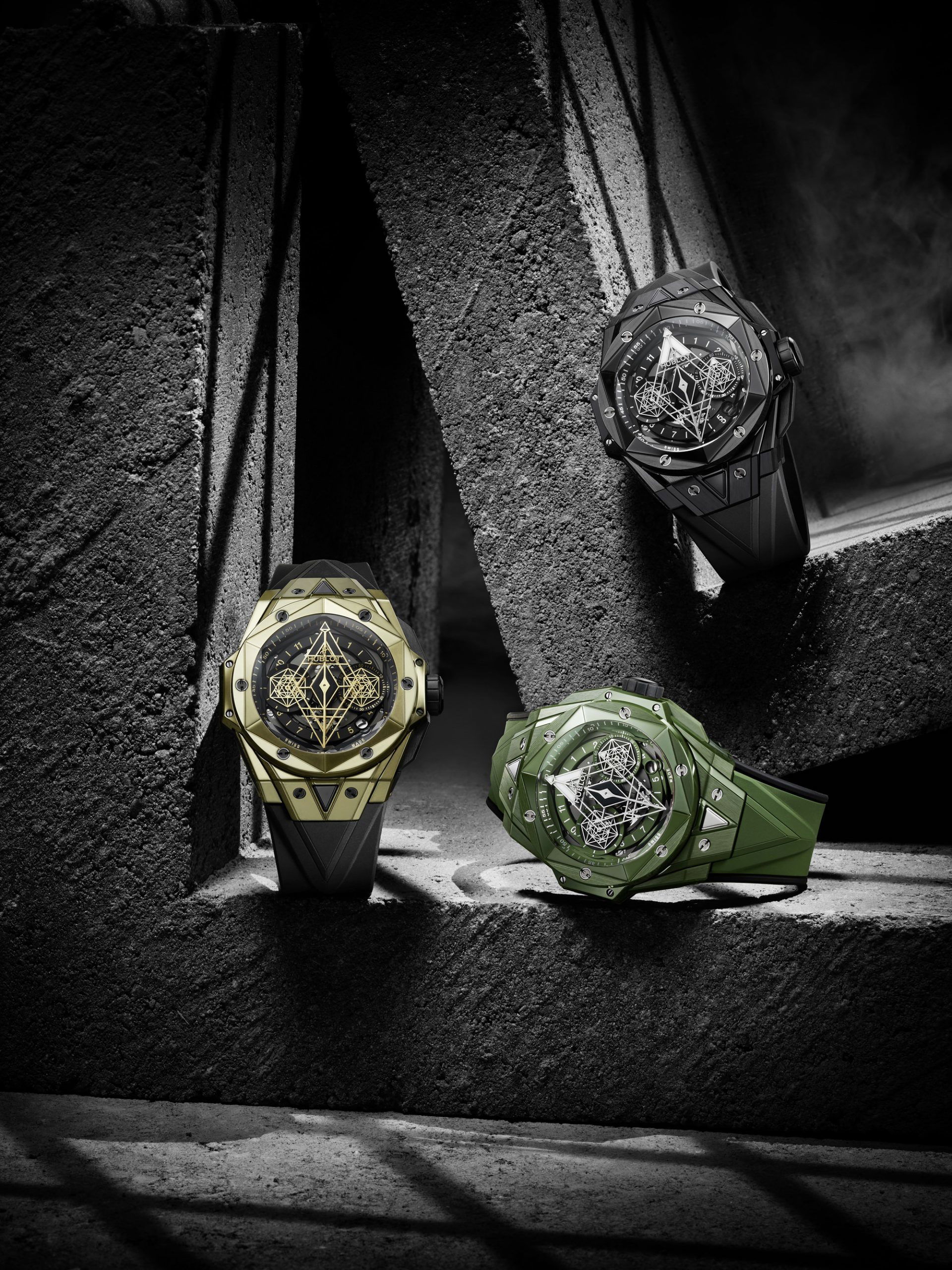 IMG_9085 Hublot Big Bang Unico Sang Bleu II Black Magic 418.CX.1107.RX.MXM22 Replica 2