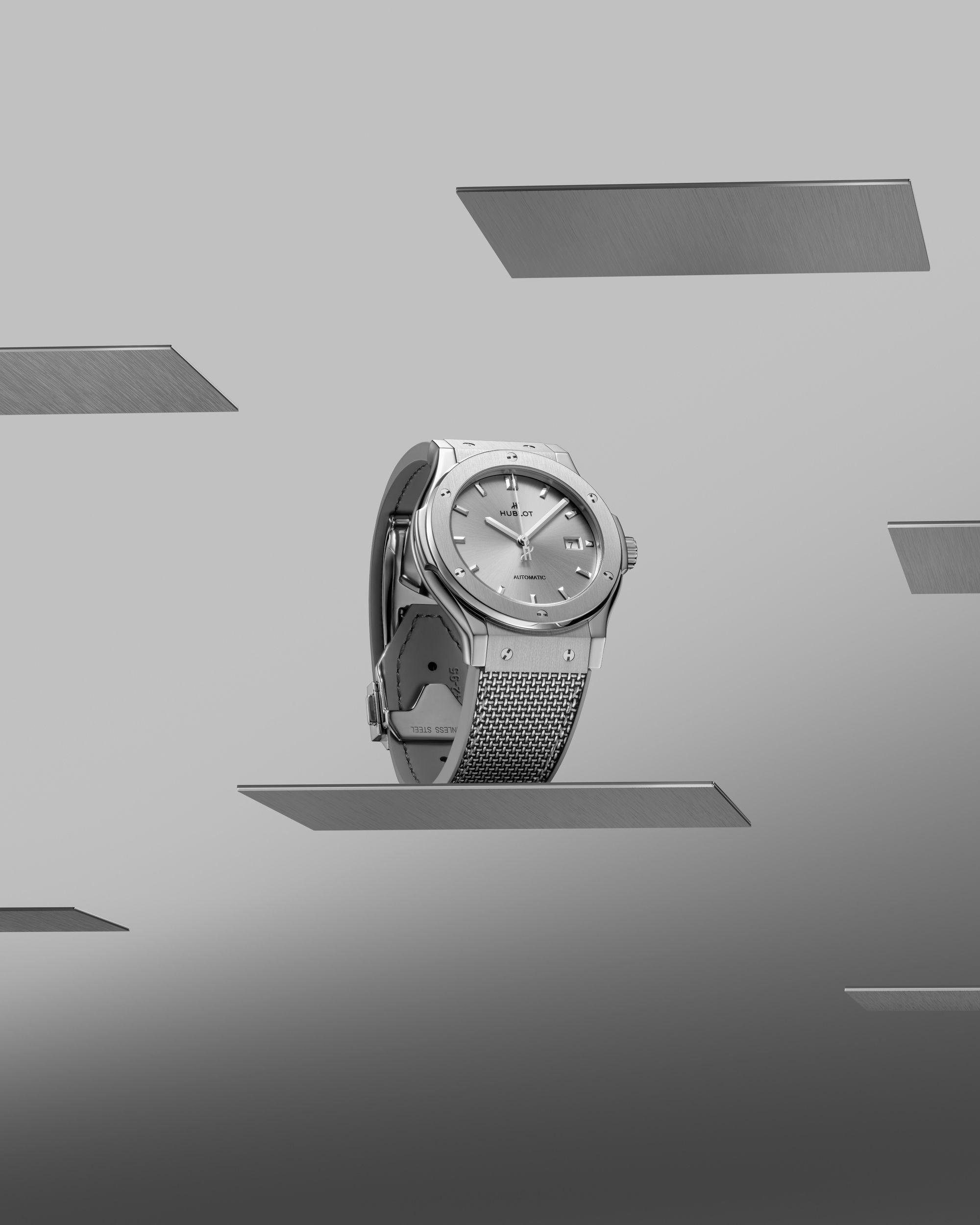 Hublot Classic Fusion Essential Gray 511.NX.5610.NR.HEC24 Replica 2