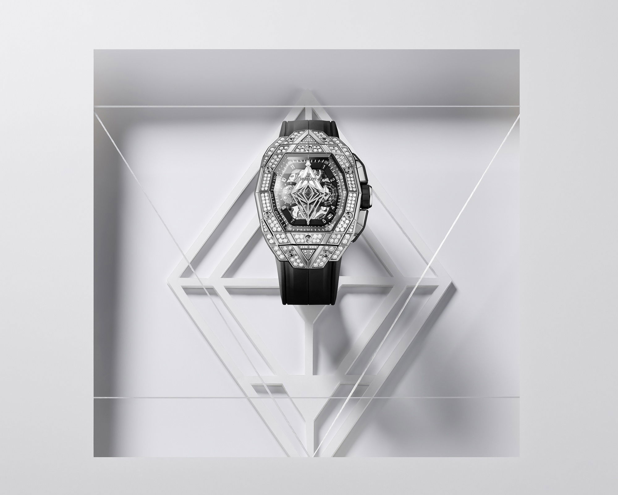 IMG_9085 Hublot Spirit of Big Bang Sang Bleu Titanium Pave 648.NX.0107.RX.1604.MXM23 Replica 2