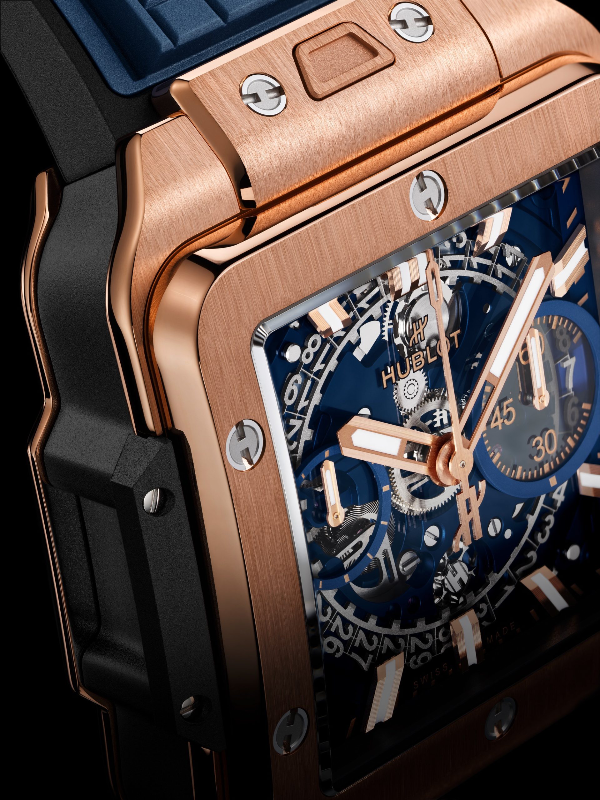 IMG_9085 Hublot Square Bang Unico King Gold Blue 821.OX.5180.RX-SD Replica 2