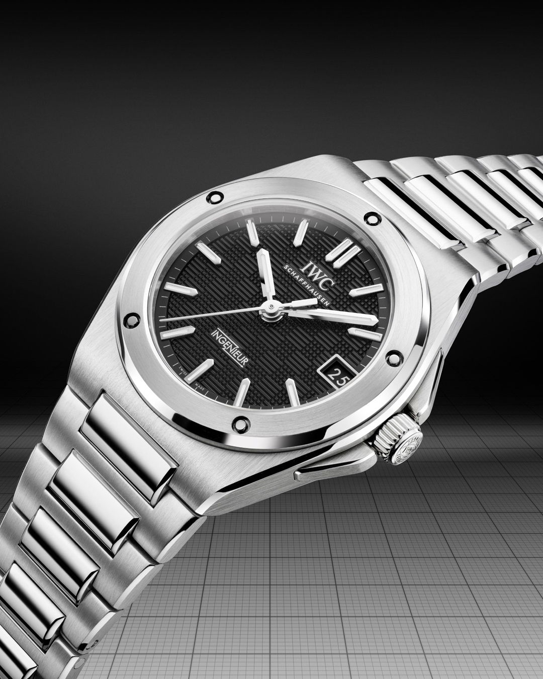 IWC Ingenieur Automatic 35 IW324906 Replica 2