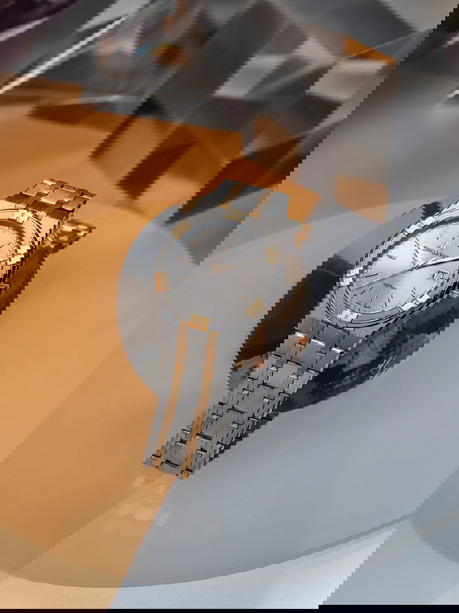 IMG_9085 Maurice Lacroix Aikon Quartz Date 40 AI1108-PVP02-130-1 Replica 2