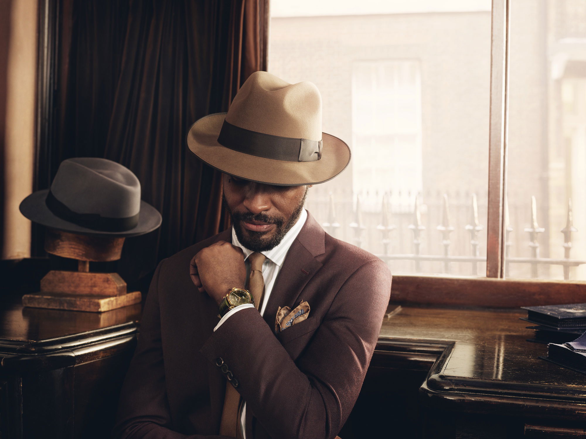 IMG_9085 Montblanc Heritage Automatic MB126464 Replica 2