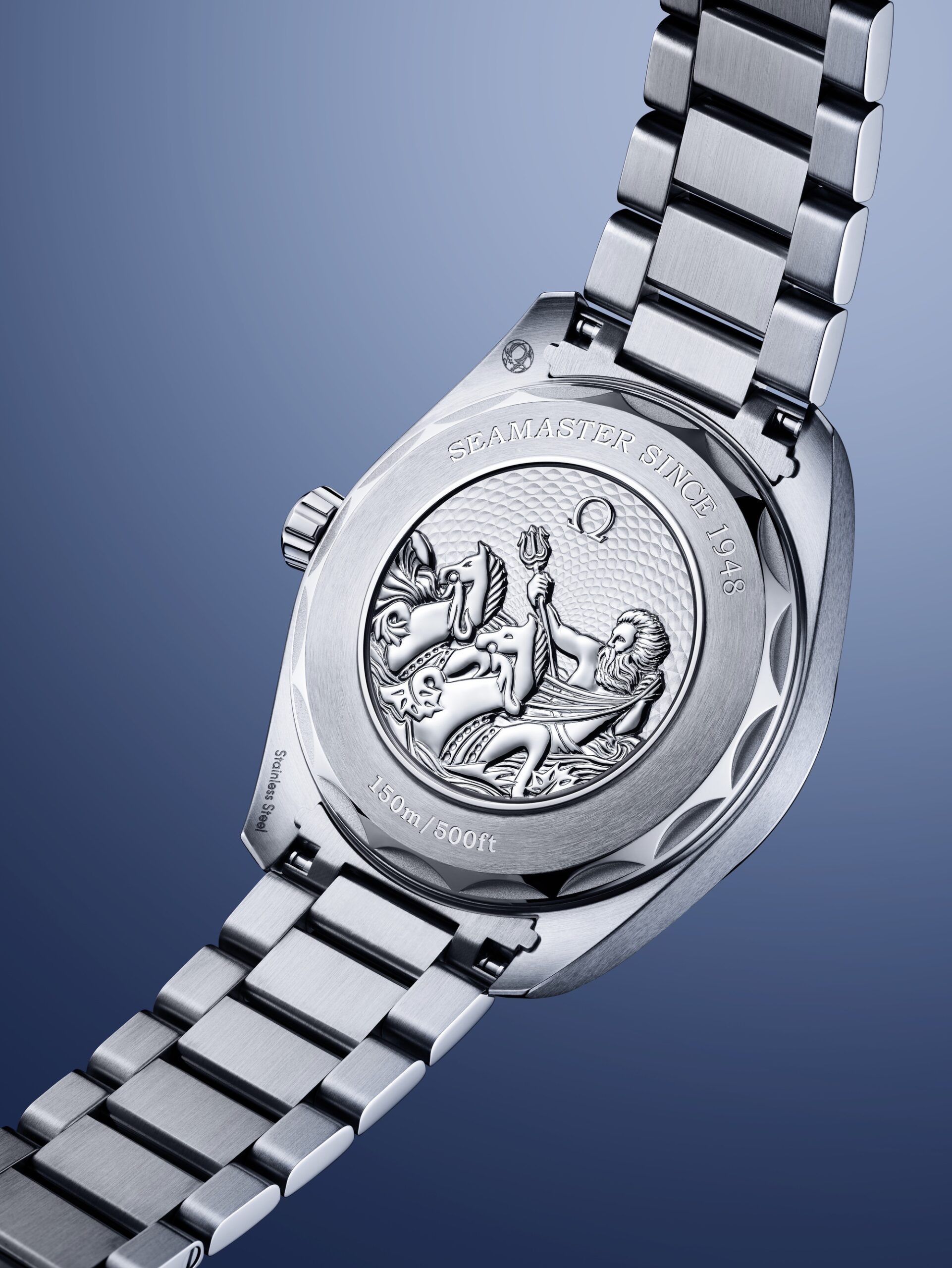 IMG_9085 Omega Seamaster Aqua Terra 150M Co-Axial Master Chronometer GMT Worldtimer Summer Blue 220.10.43.22.03.002 Replica 2