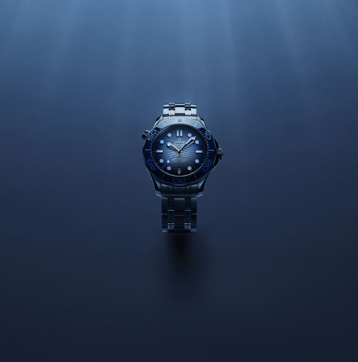 IMG_9085 Omega Seamaster Diver 300M Co-Axial Master Chronometer Summer Blue 210.30.42.20.03.003 Replica 2