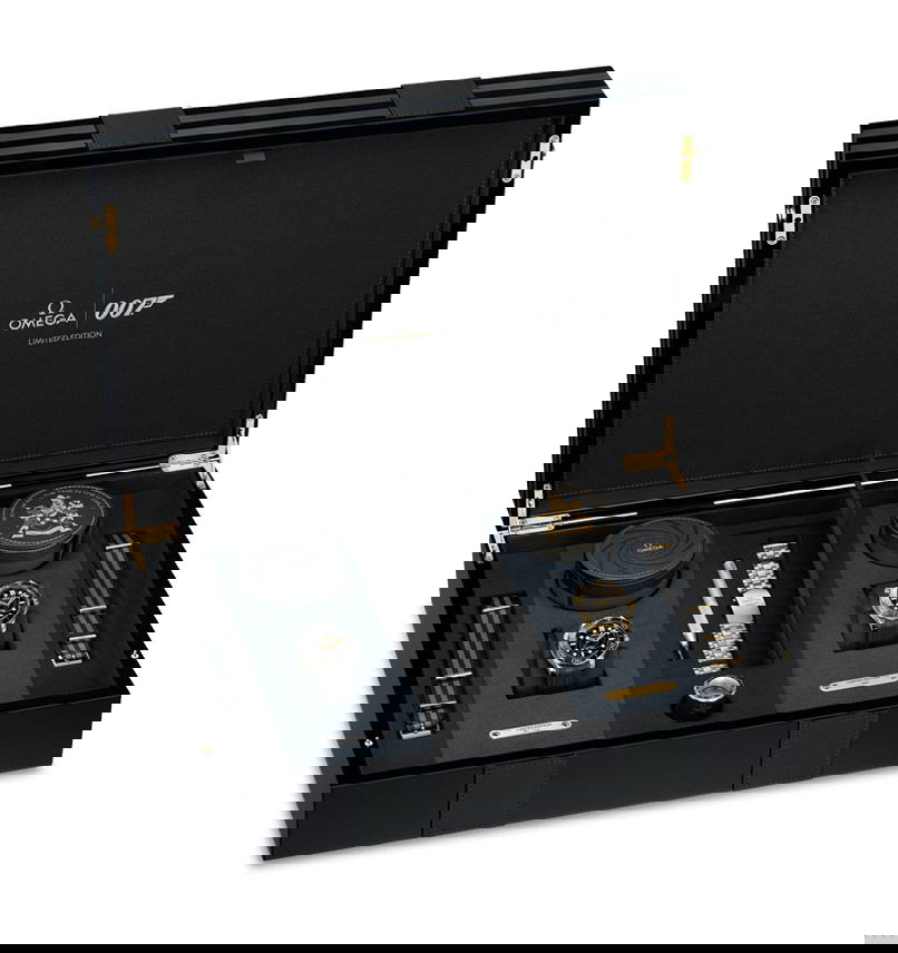 IMG_9085 Omega Seamaster Diver 300M Co-Axial Master Chronometer 42 mm “James Bond” Limited Edition Set 210.22.42.20.01.003 Replica 2