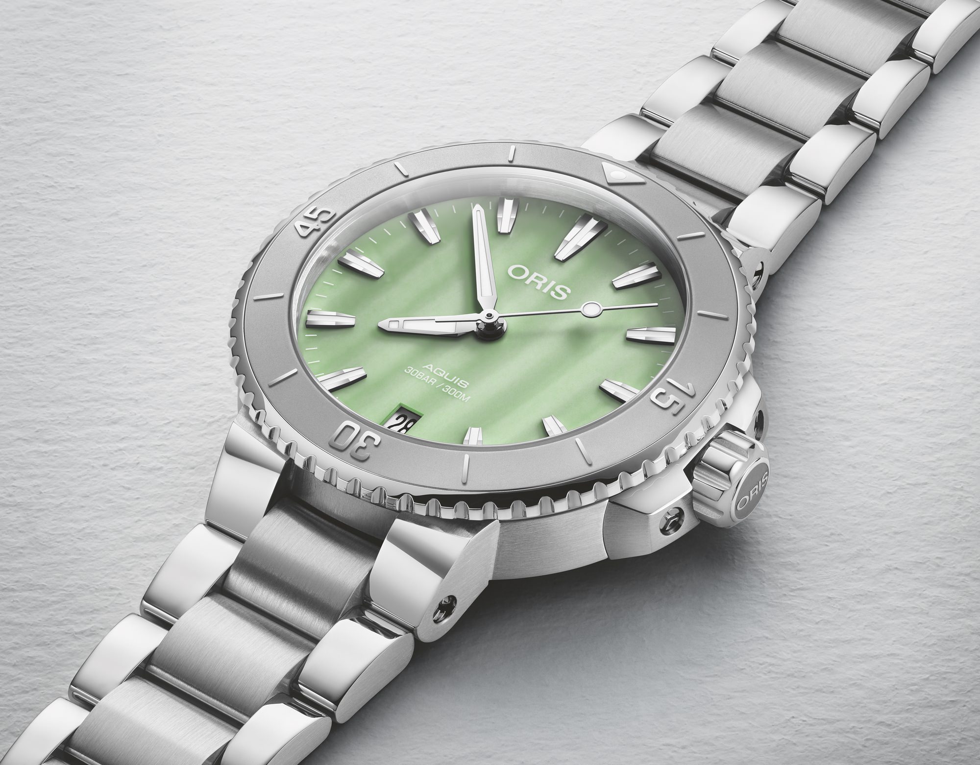 IMG_9085 Oris Aquis Date 01 733 7770 4157-07 8 18 05P Replica 2