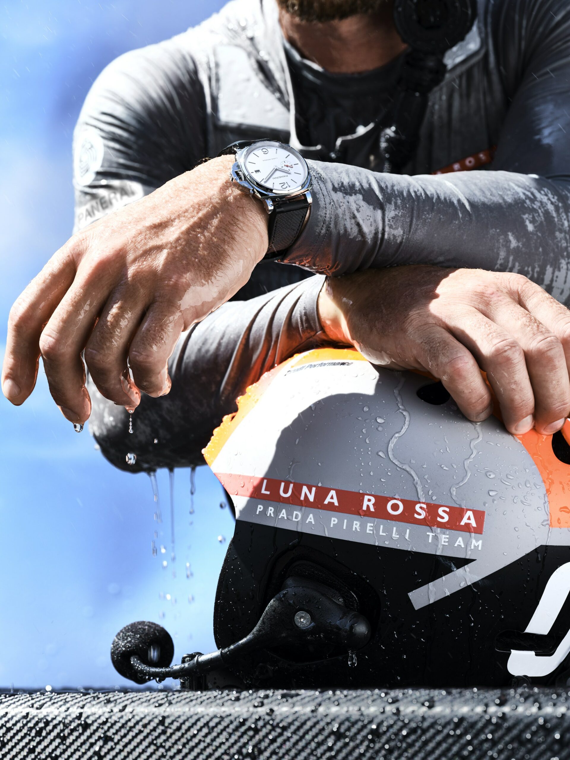 IMG_9085 Panerai Luminor Due Luna Rossa PAM01381 Replica 2