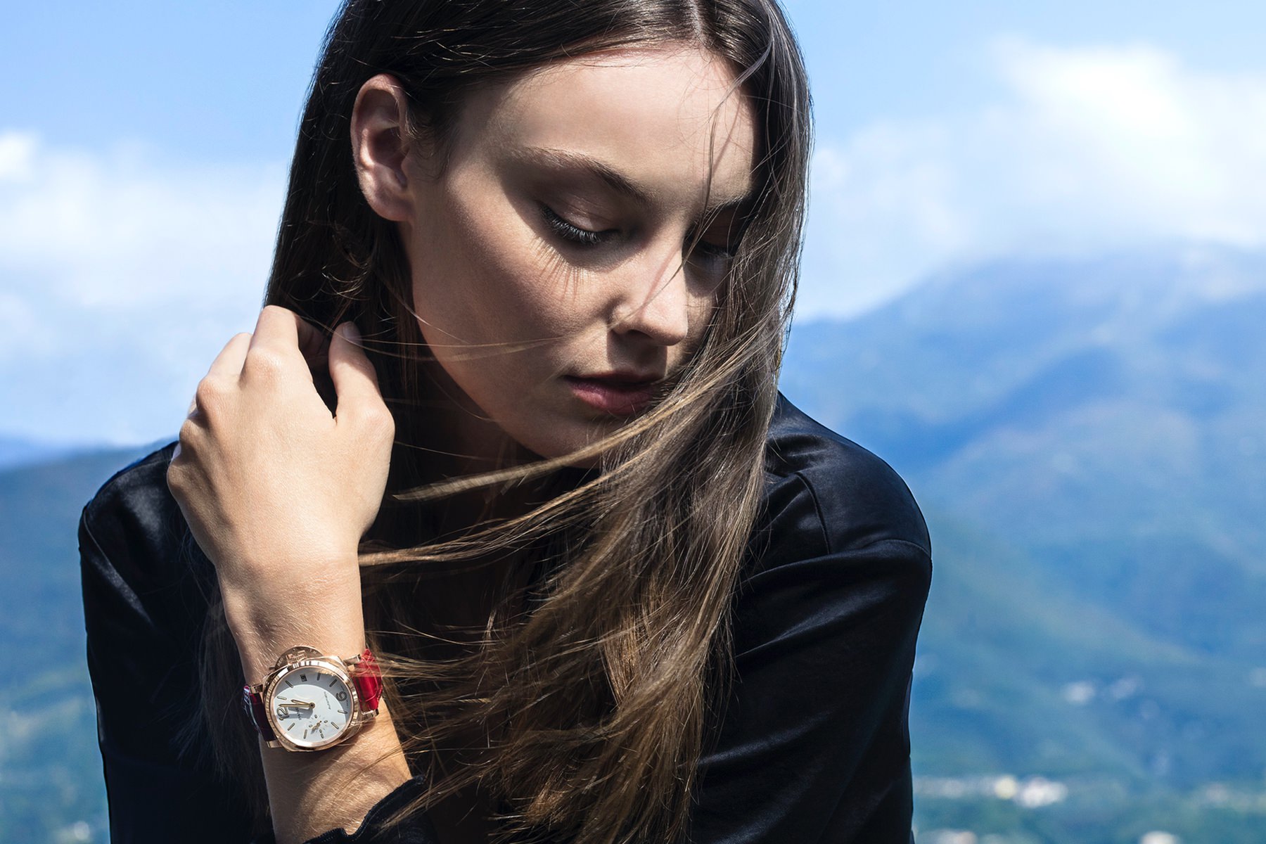 Panerai Luminor Due PAM01045 Replica 2