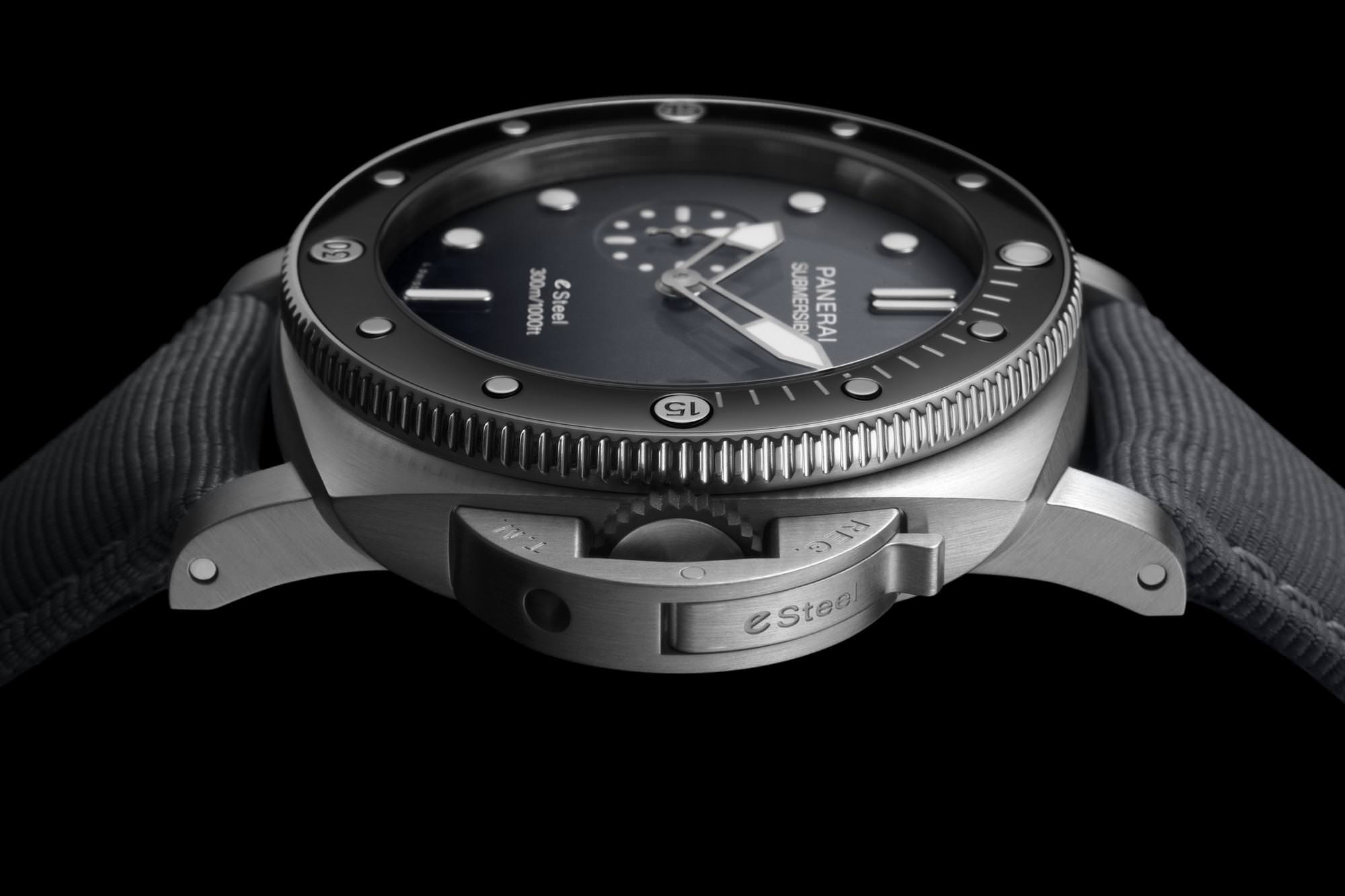 Panerai Submersible QuarantaQuattro eSteel Grigio Roccia PAM01288 Replica 2