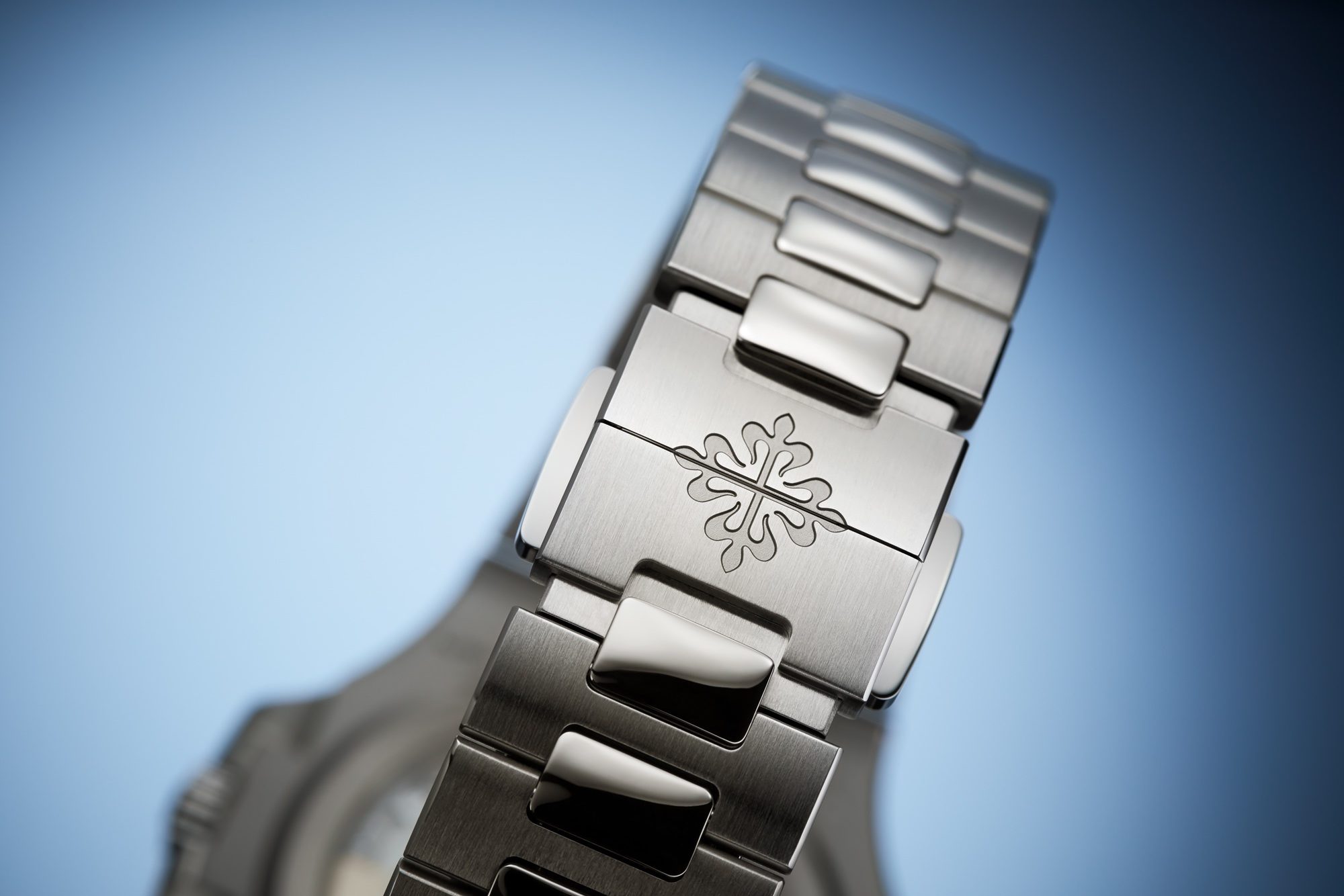 Patek Philippe Nautilus 5811/1G-001 Replica 2