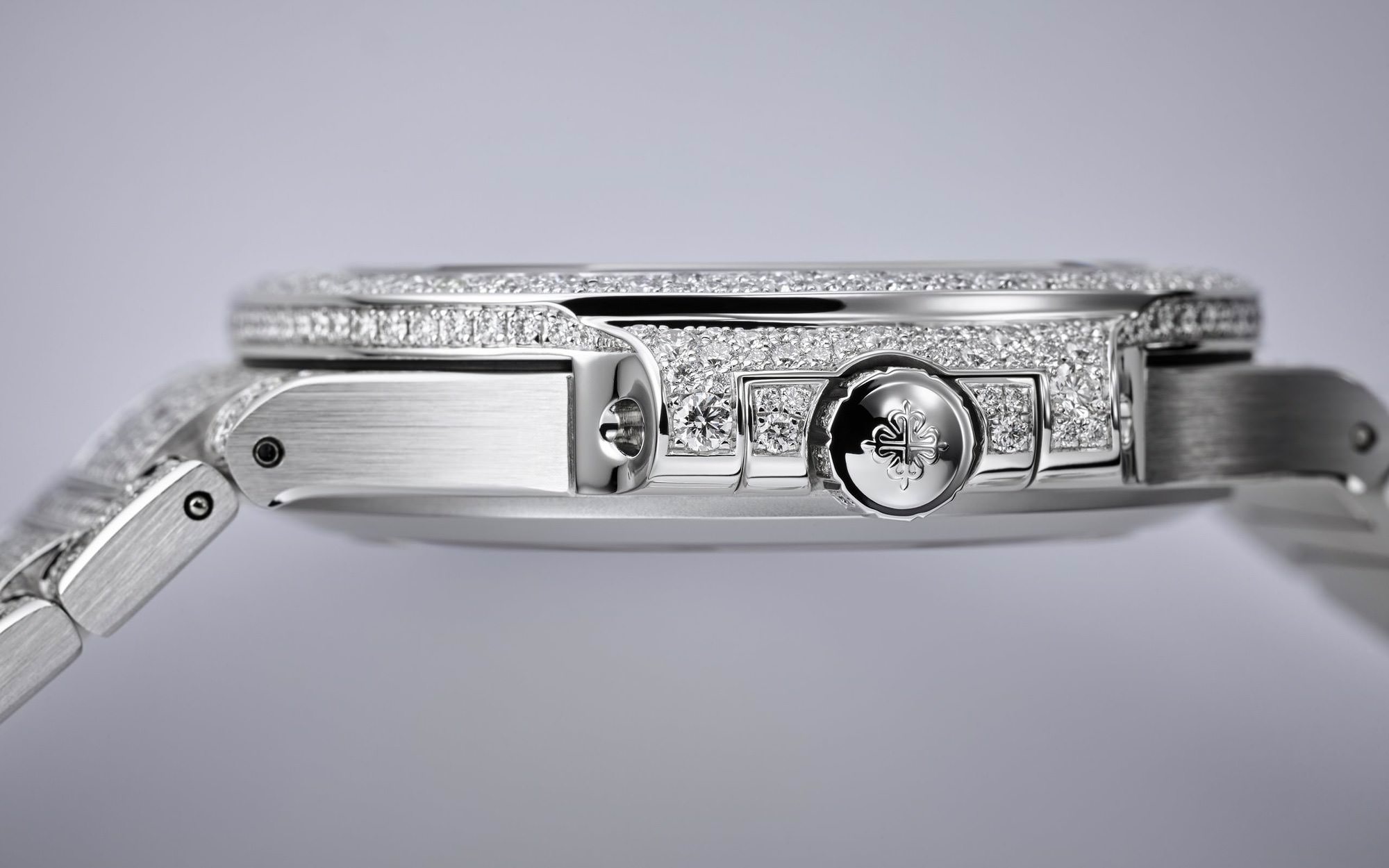 Patek Philippe Nautilus 7118/1450G-001 Replica 2