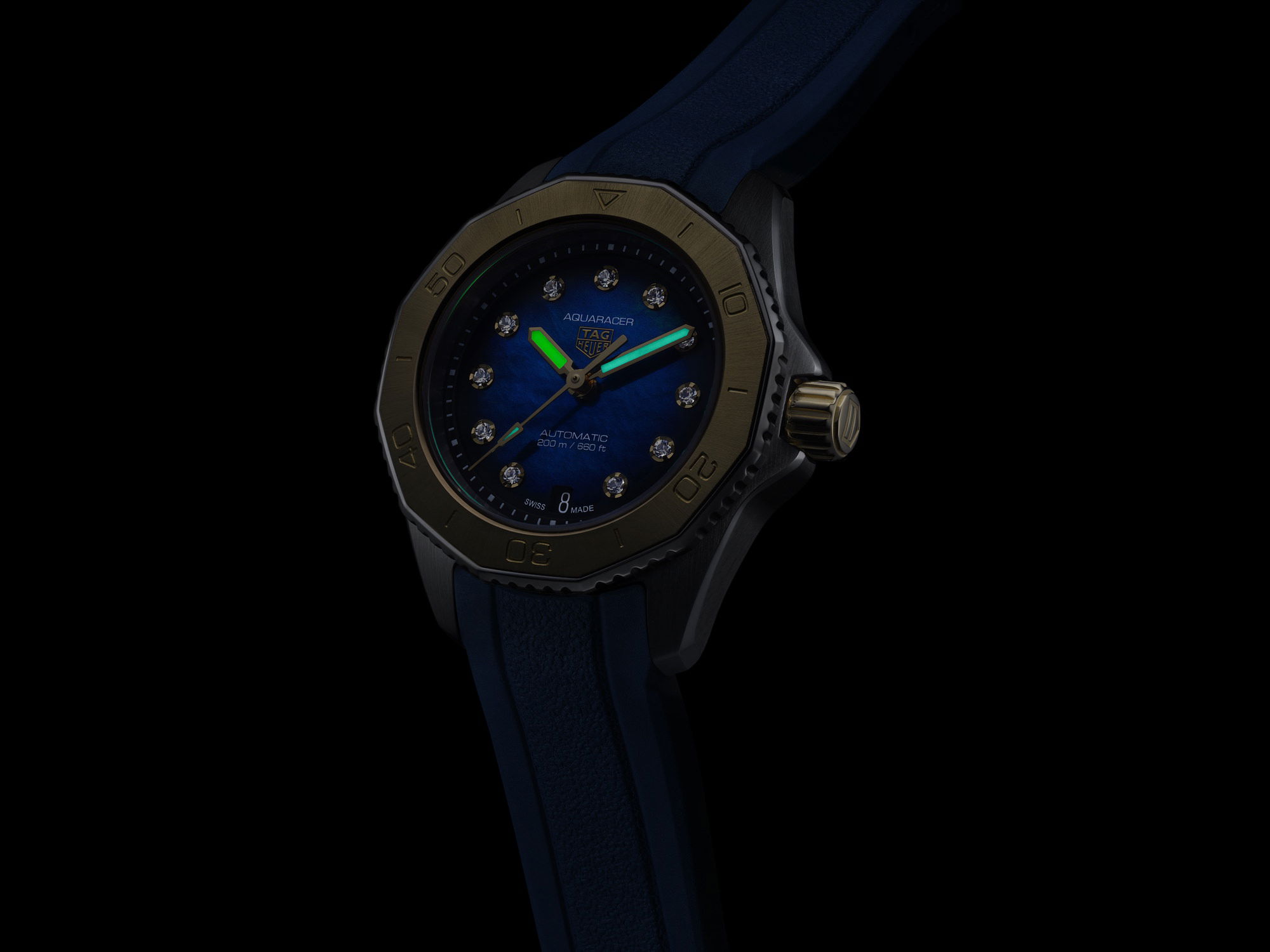 IMG_9085 TAG Heuer Aquaracer Professional 200 WBP2450.FT6215 Replica 2