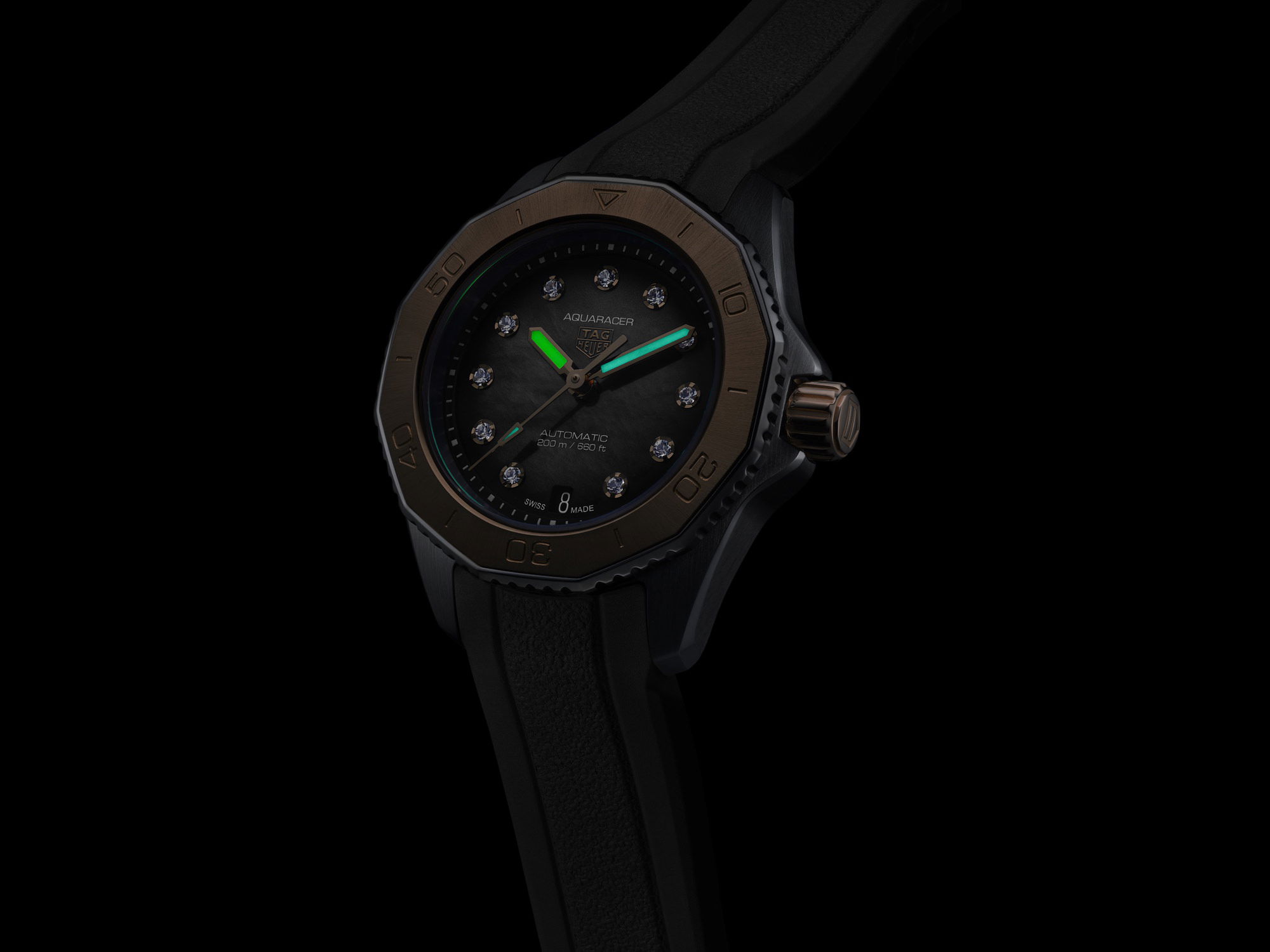 TAG Heuer Aquaracer Professional 200 WBP2451.FT6200 Replica 2