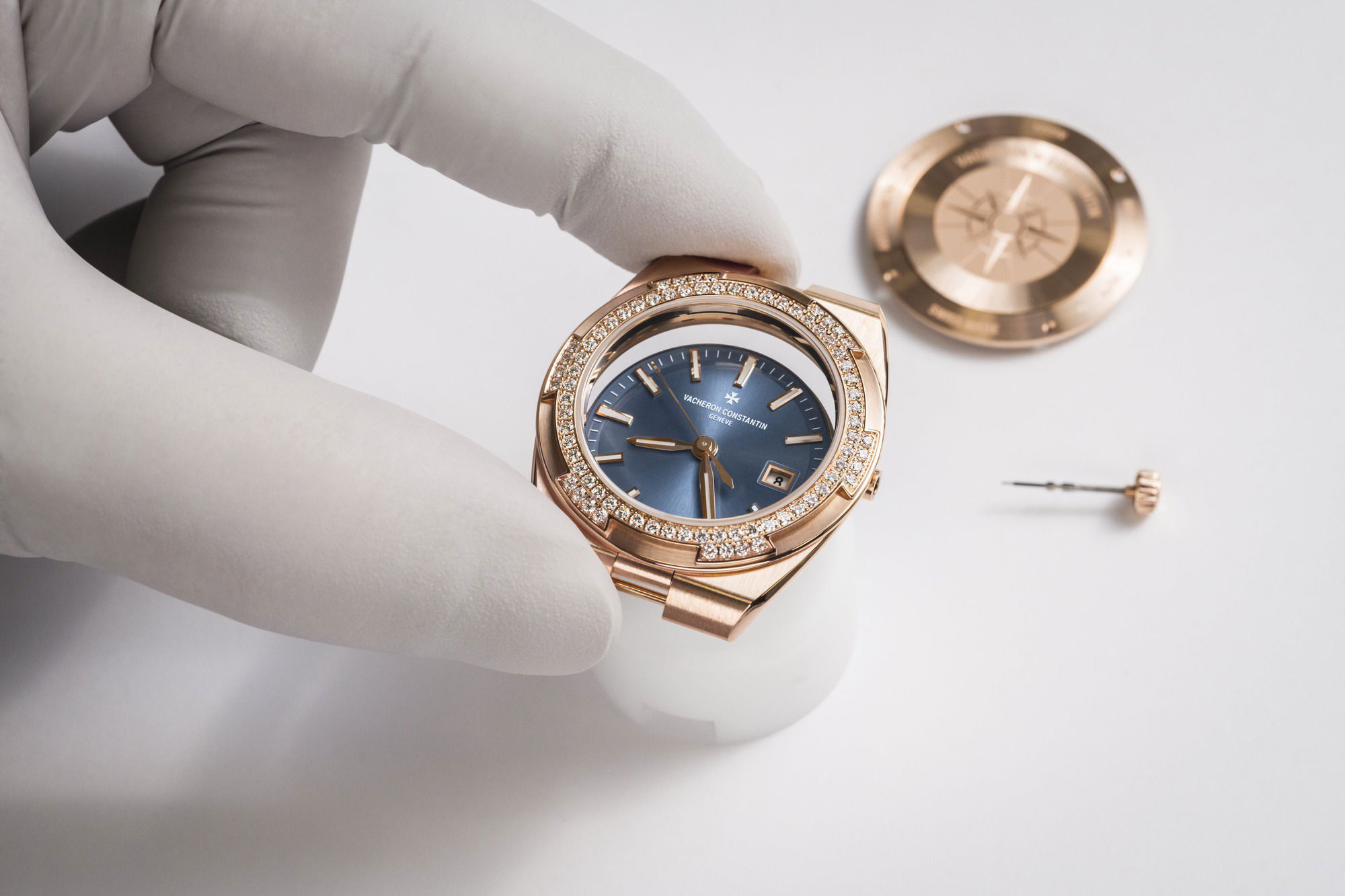 IMG_9085 Vacheron Constantin Overseas Quartz 1225V/200R-H015 Replica 2