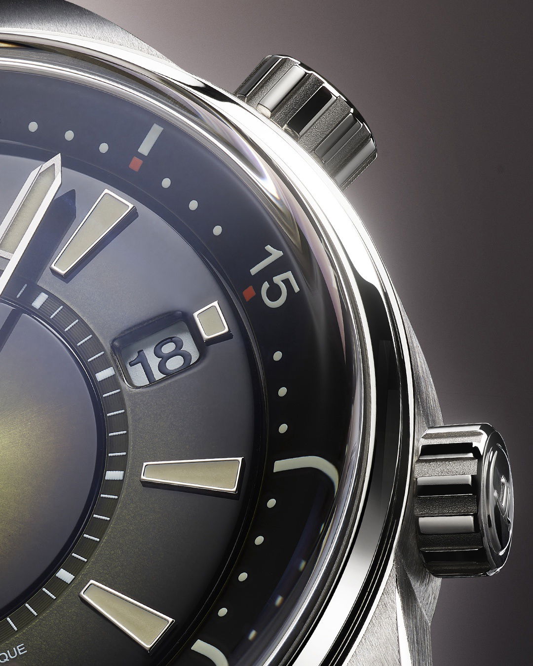 Jaeger-LeCoultre Polaris Date Q906863J Replica 8