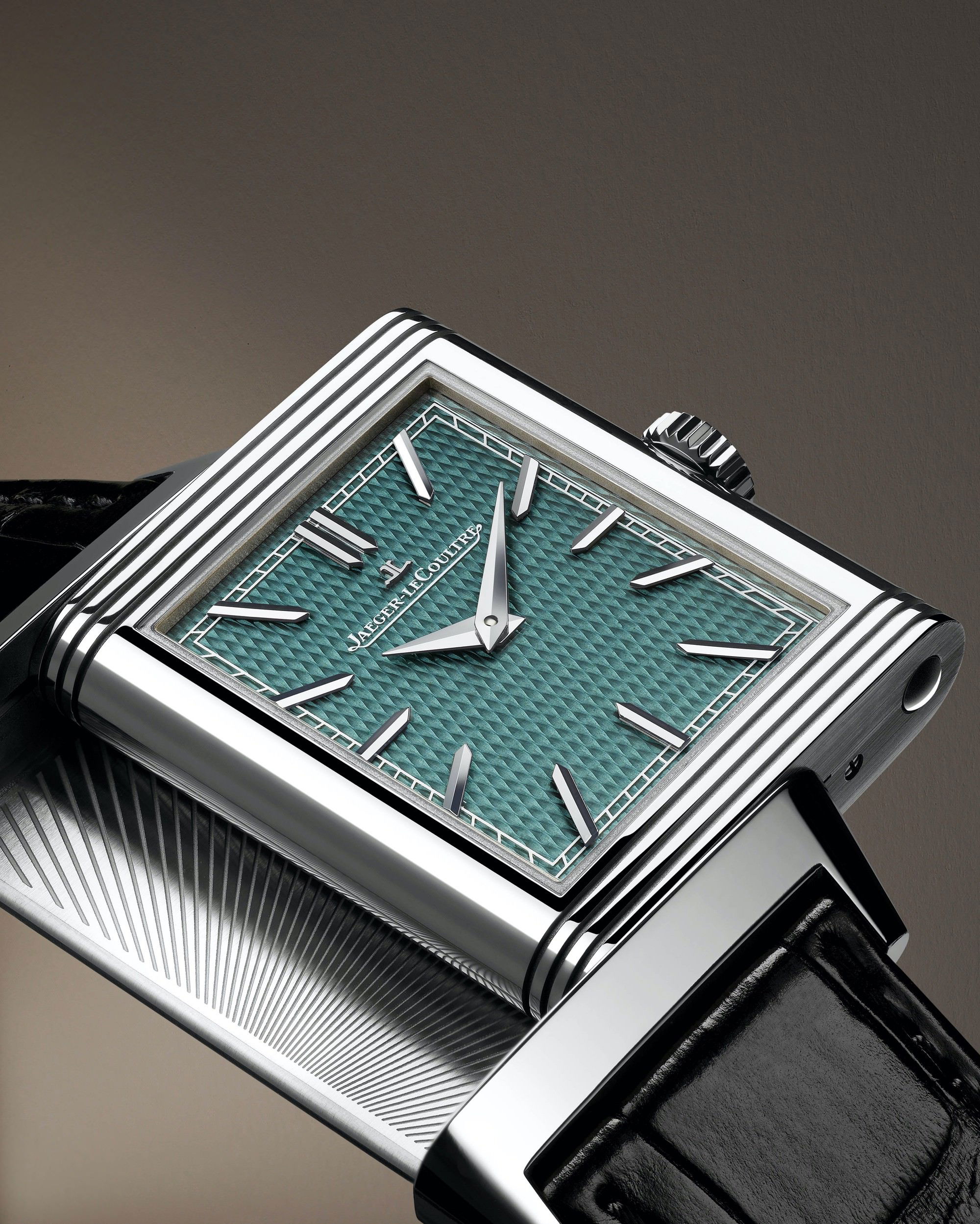 IMG_9081 Jaeger-LeCoultre Reverso Tribute Enamel Hidden Treasure – Klimt Q39334K1 Replica 8