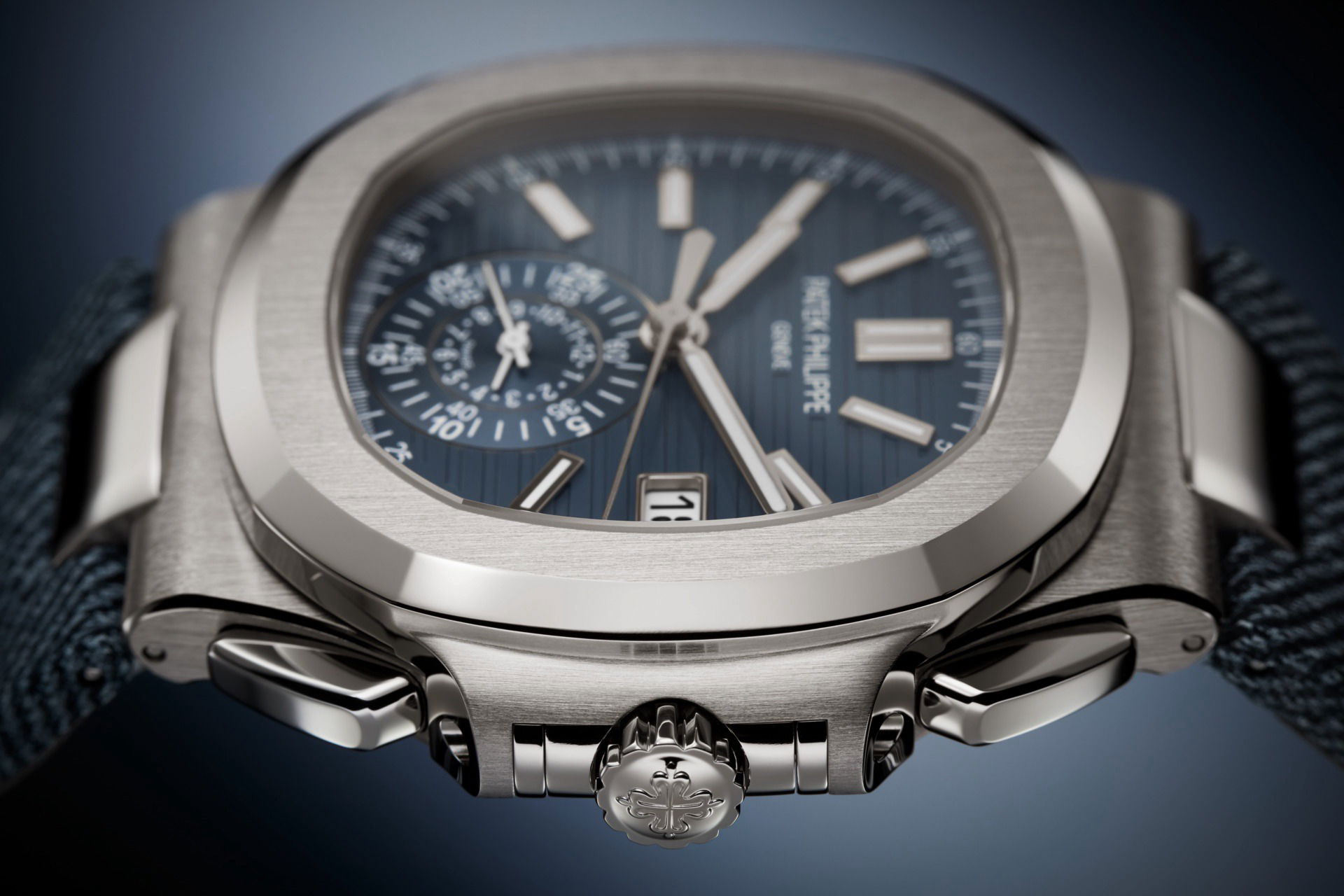 Patek Philippe Nautilus Flyback Chronograph 5980/60G-001 Replica 8