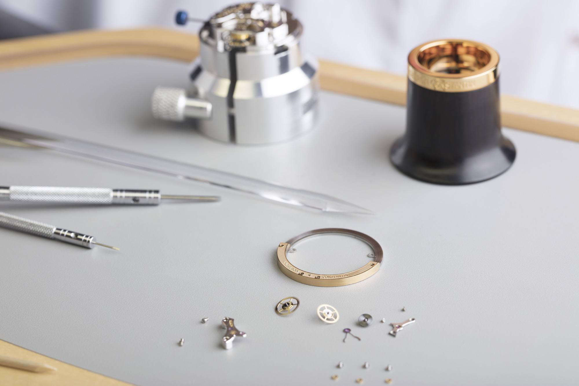 Vacheron Constantin Traditionnelle Tourbillon 6040T/000R-B959 Replica 8