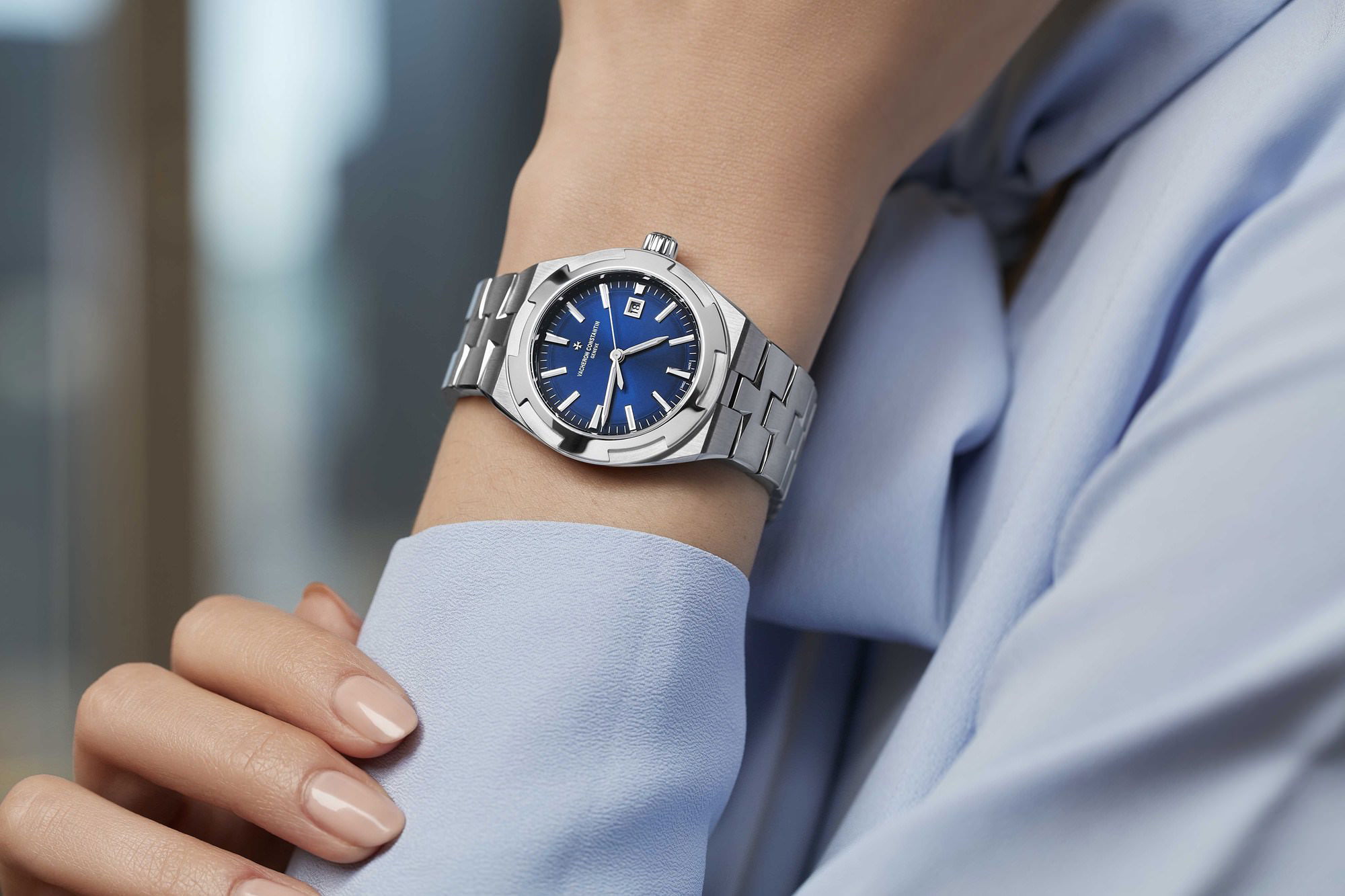 Vacheron Constantin Overseas Self-Winding 4600V/200A-B980 Replica 8