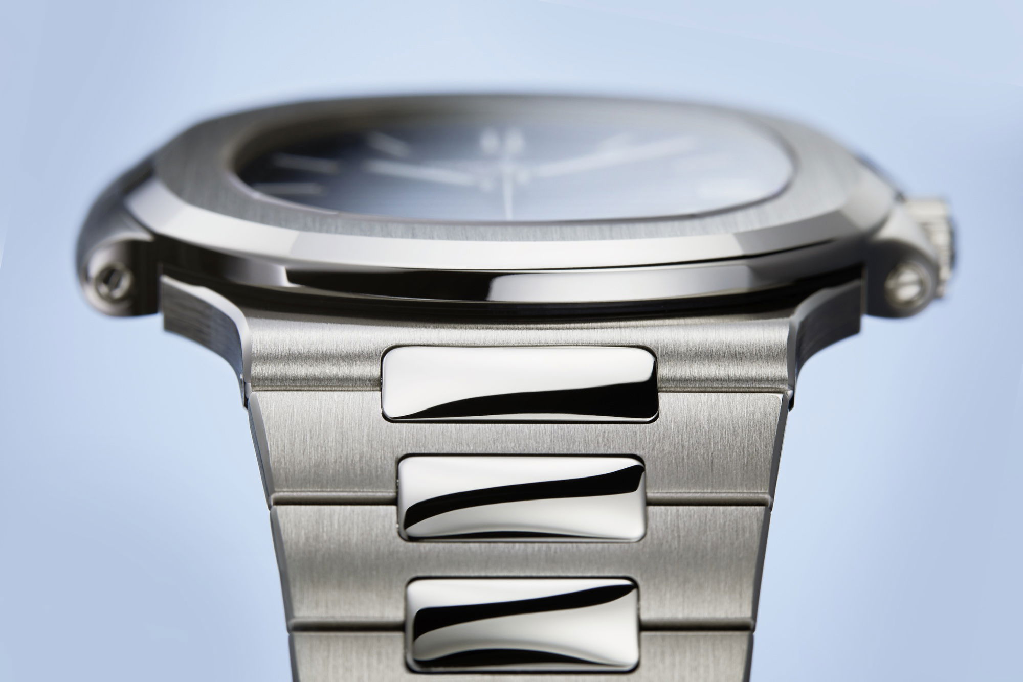 Patek Philippe Nautilus 5811/1G-001 Replica 8