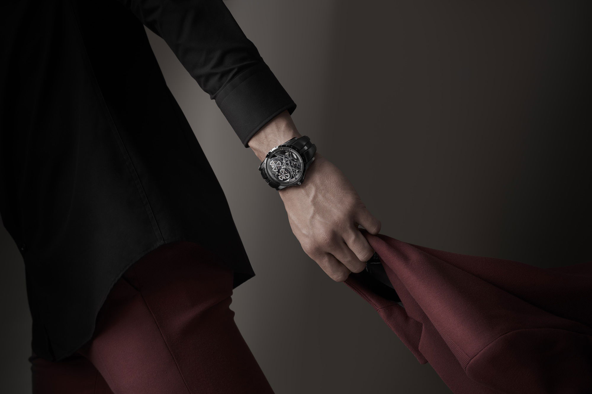 IMG_9081 Roger Dubuis Excalibur Double Tourbillon Black Ceramic RDDBEX0820 Replica 8