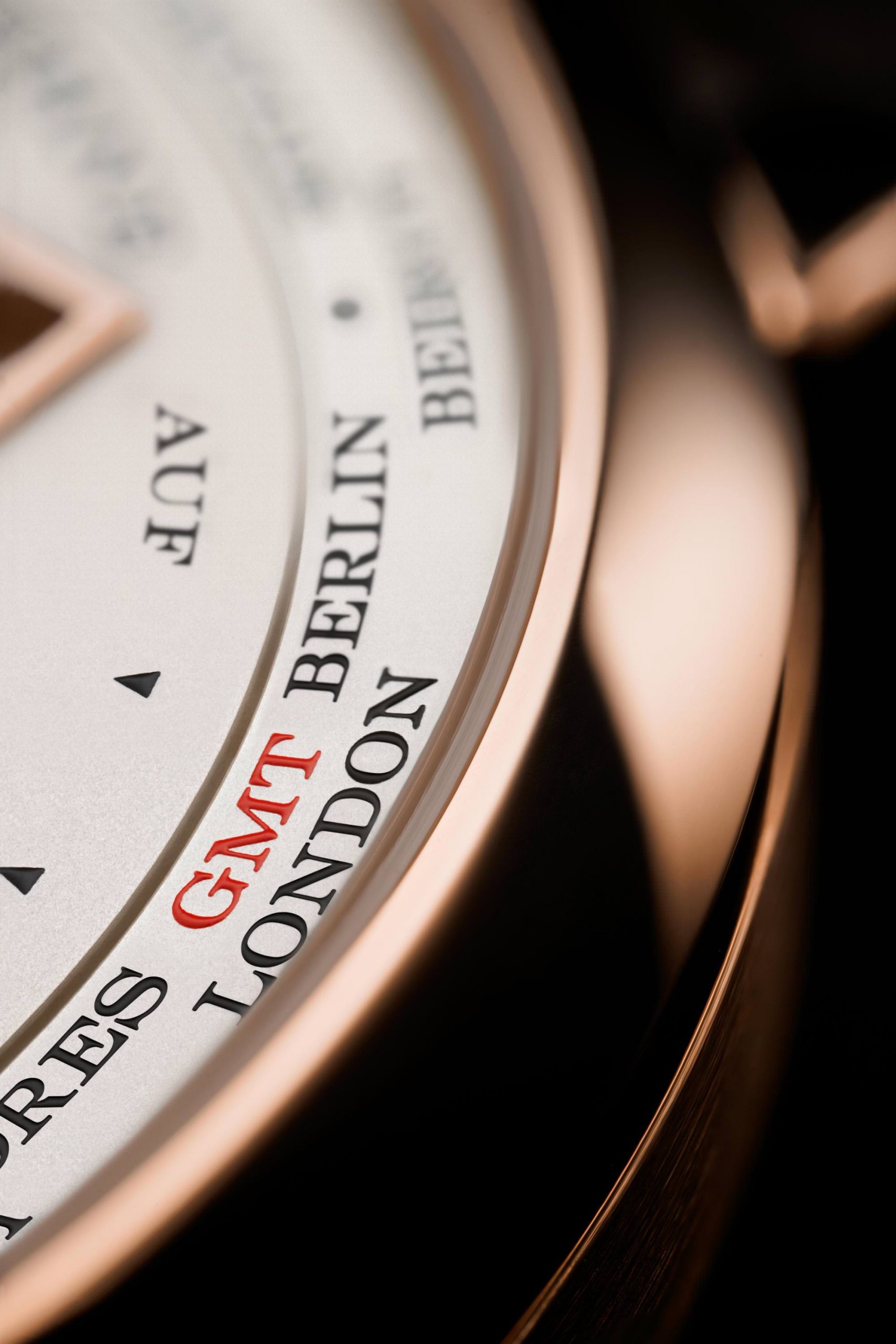 A.Lange & Sohne Lange 1 Time Zone 136.032 3