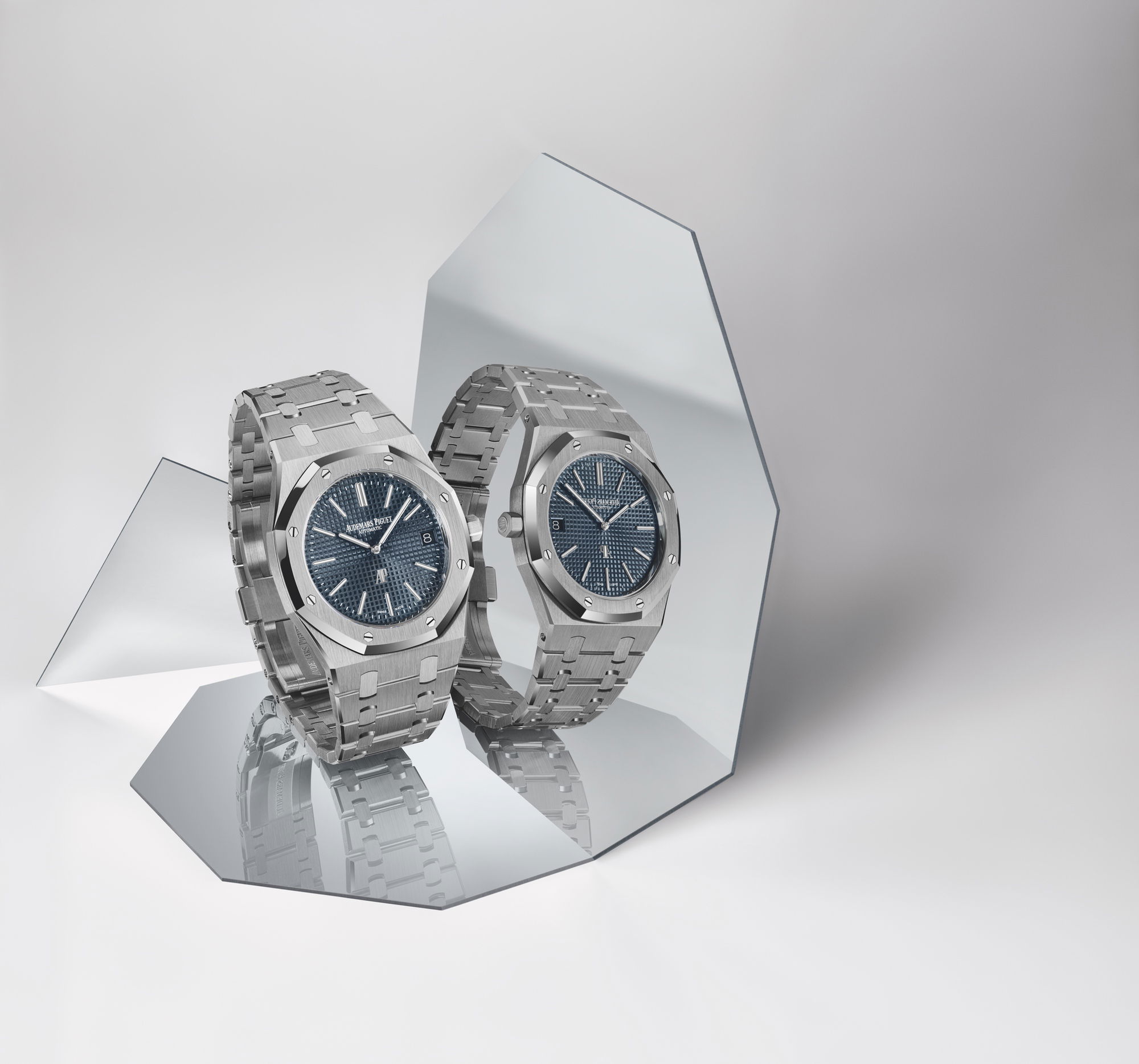 Audemars Piguet Royal Oak Jumbo Extra-Thin 16202ST.OO.1240ST.02 3