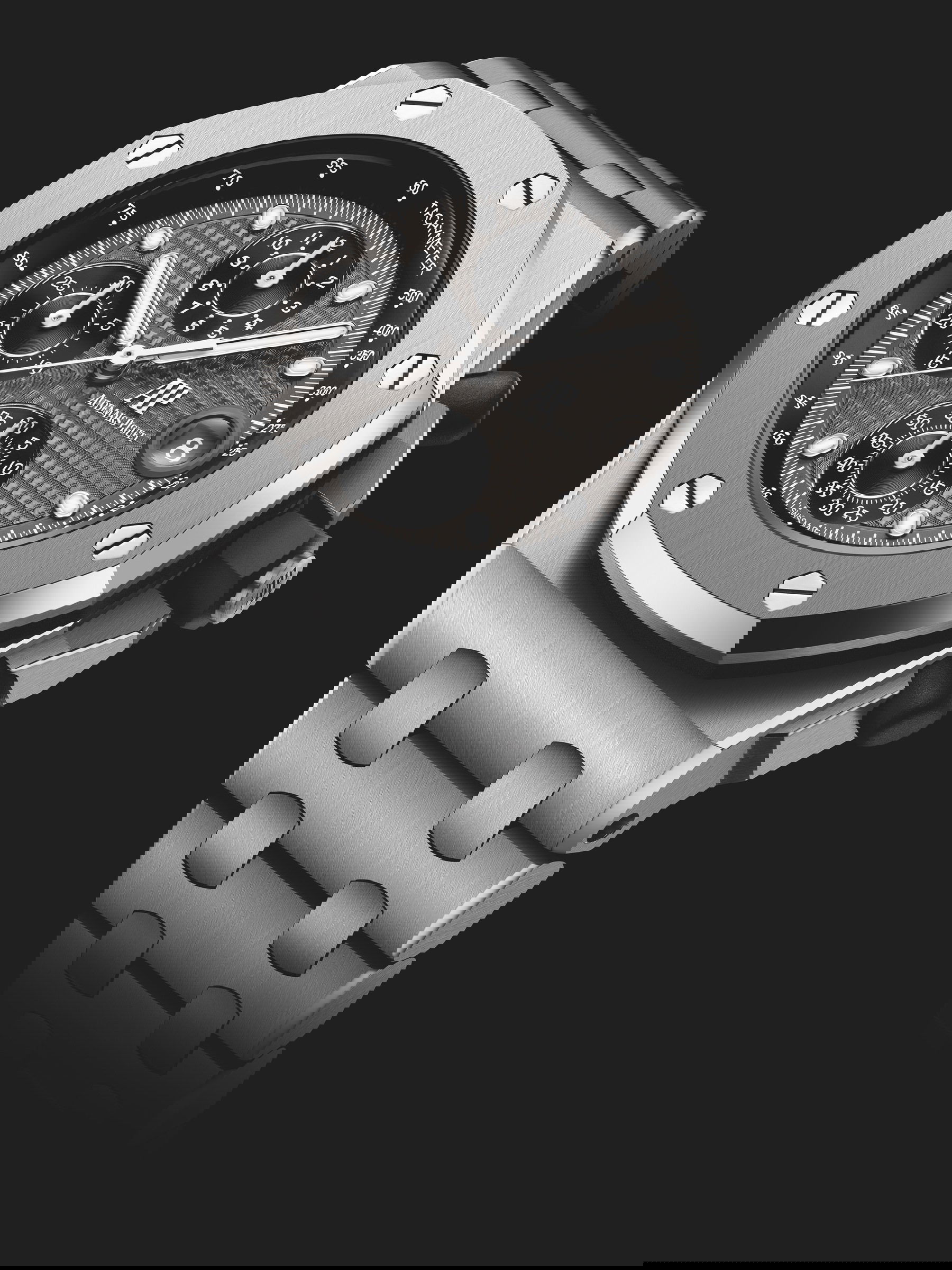 Audemars Piguet Royal Oak Offshore Selfwinding Chronograph 26238TI.OO.2000TI.01 3