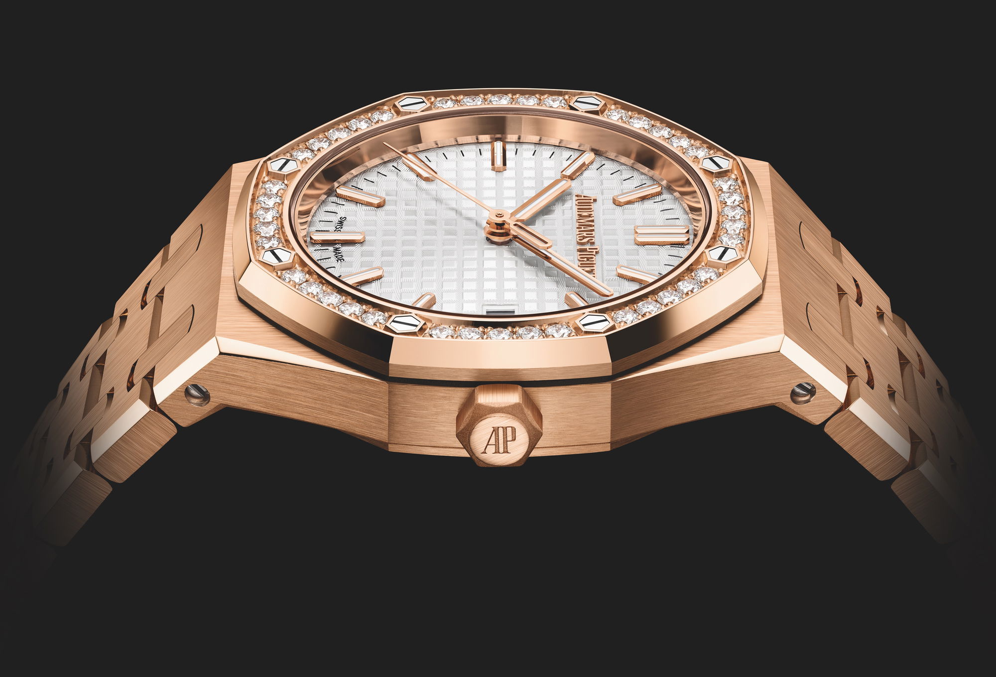 Audemars Piguet Royal Oak Selfwinding “50th Anniversary” 77451OR.ZZ.1361OR.01 3