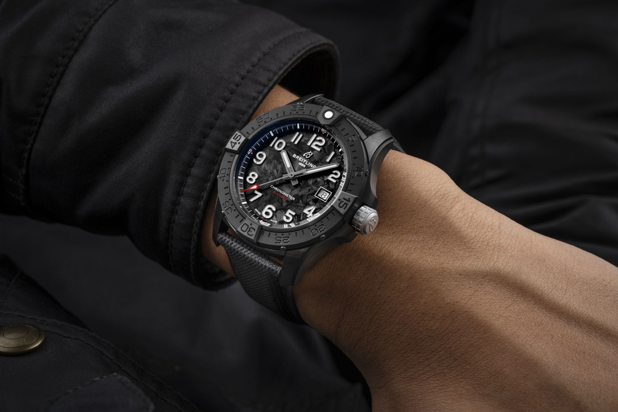 IMG_9086 Breitling Avenger Automatic 42 Night Misssion S17328101B1X1 3