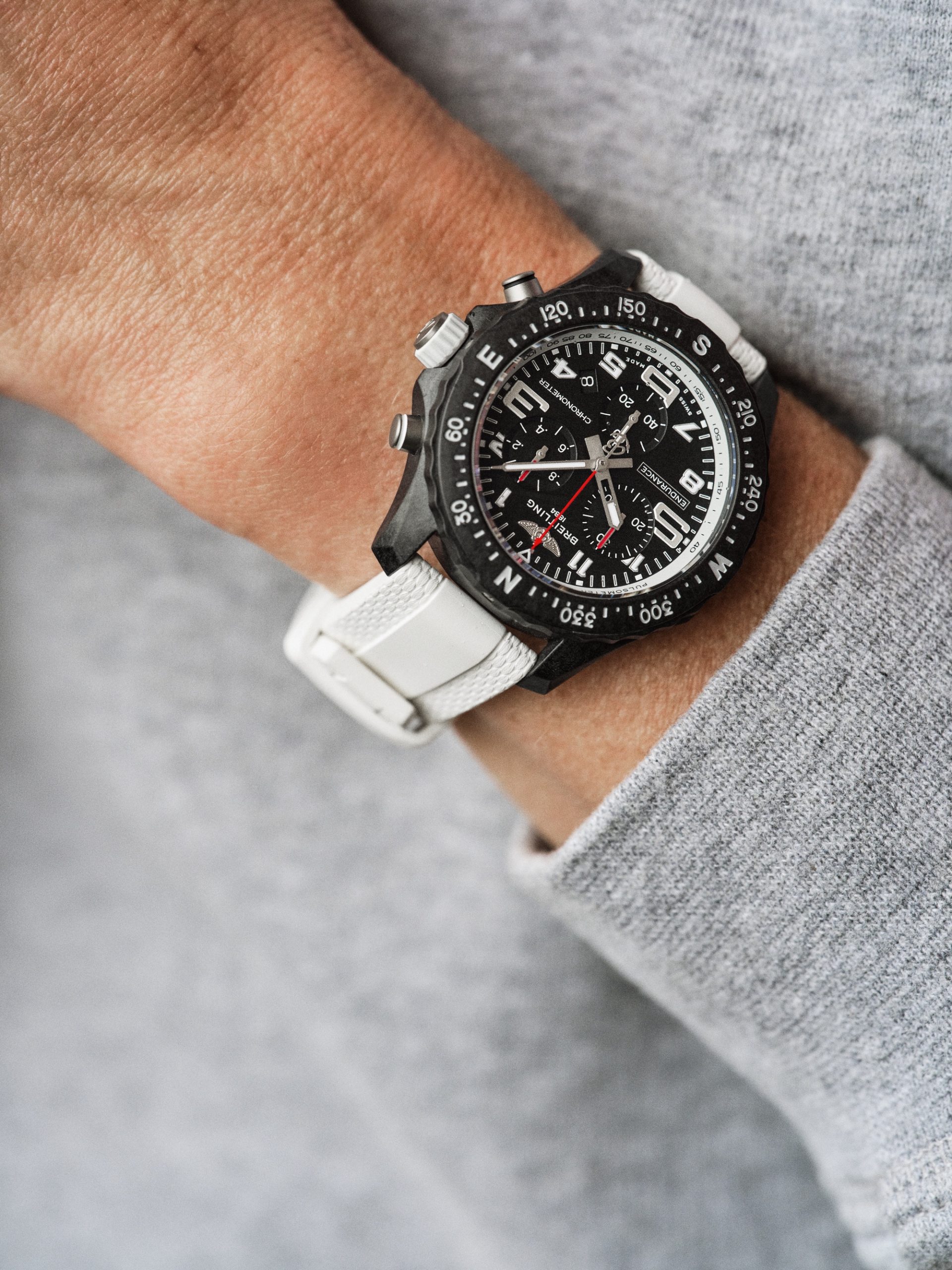 Breitling Endurance Pro 44 X82310A71B1S2 3