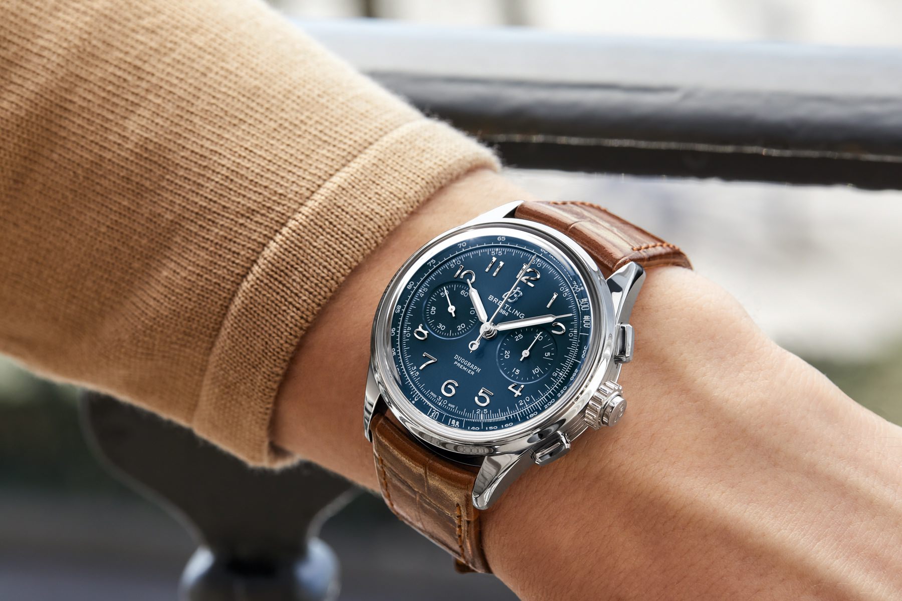 Breitling Premier B15 Duograph 42 AB1510171C1P1 3