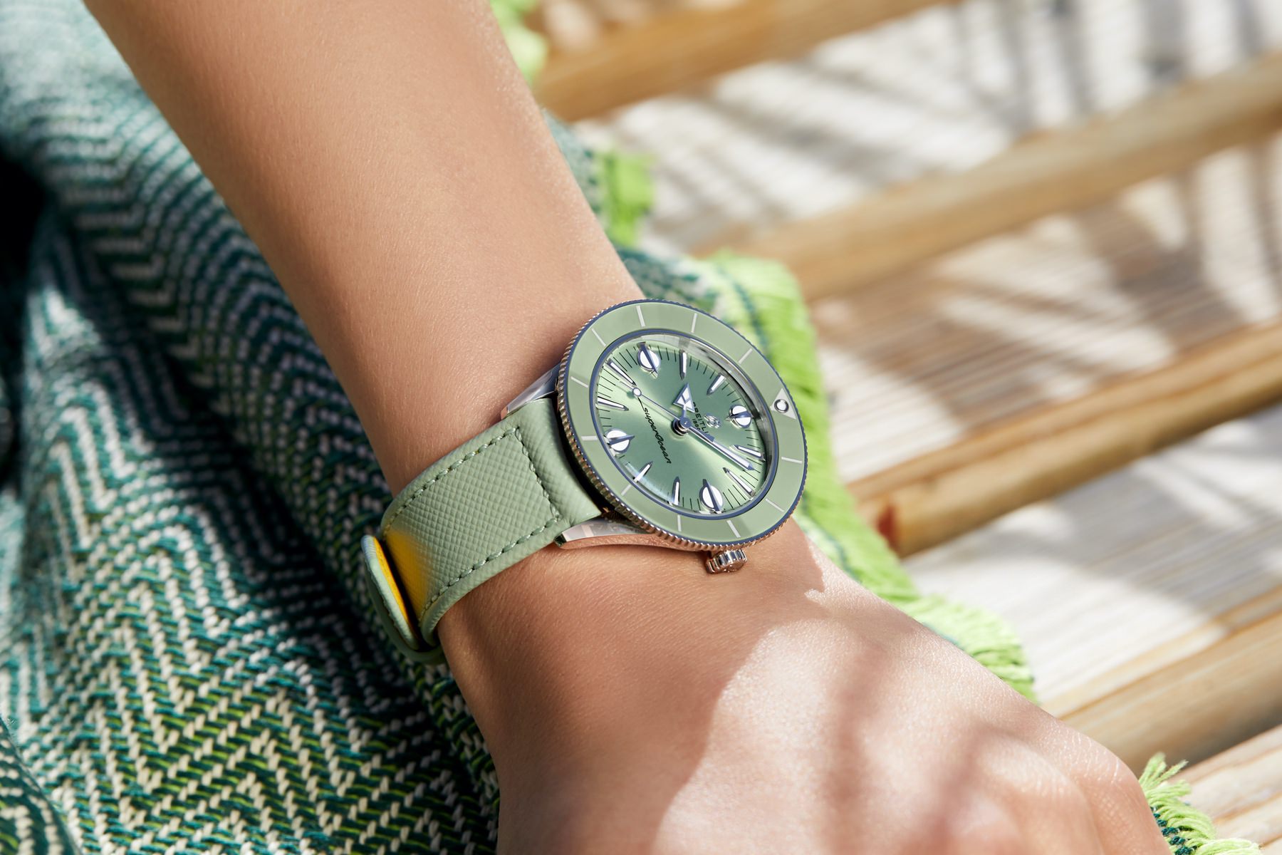 Breitling Superocean Heritage ’57 Pastel Paradise A10340361L1X1 3