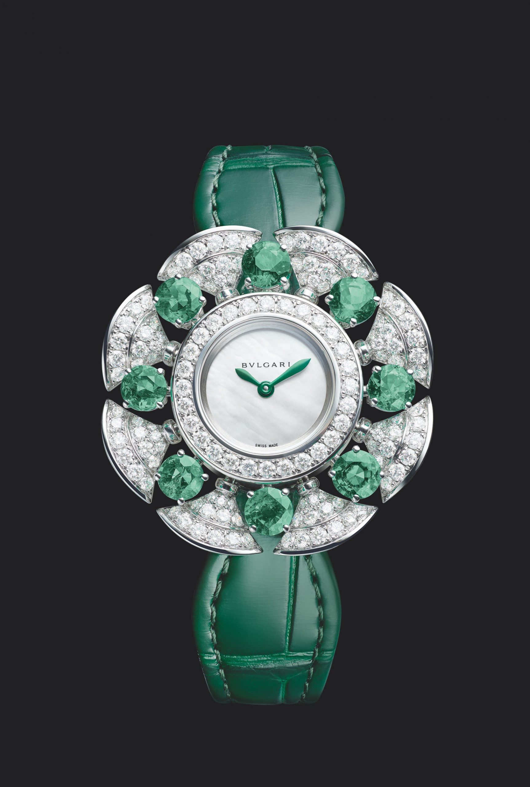 Bvlgari Divas’ Dream Divissima Emeralds 103505 3