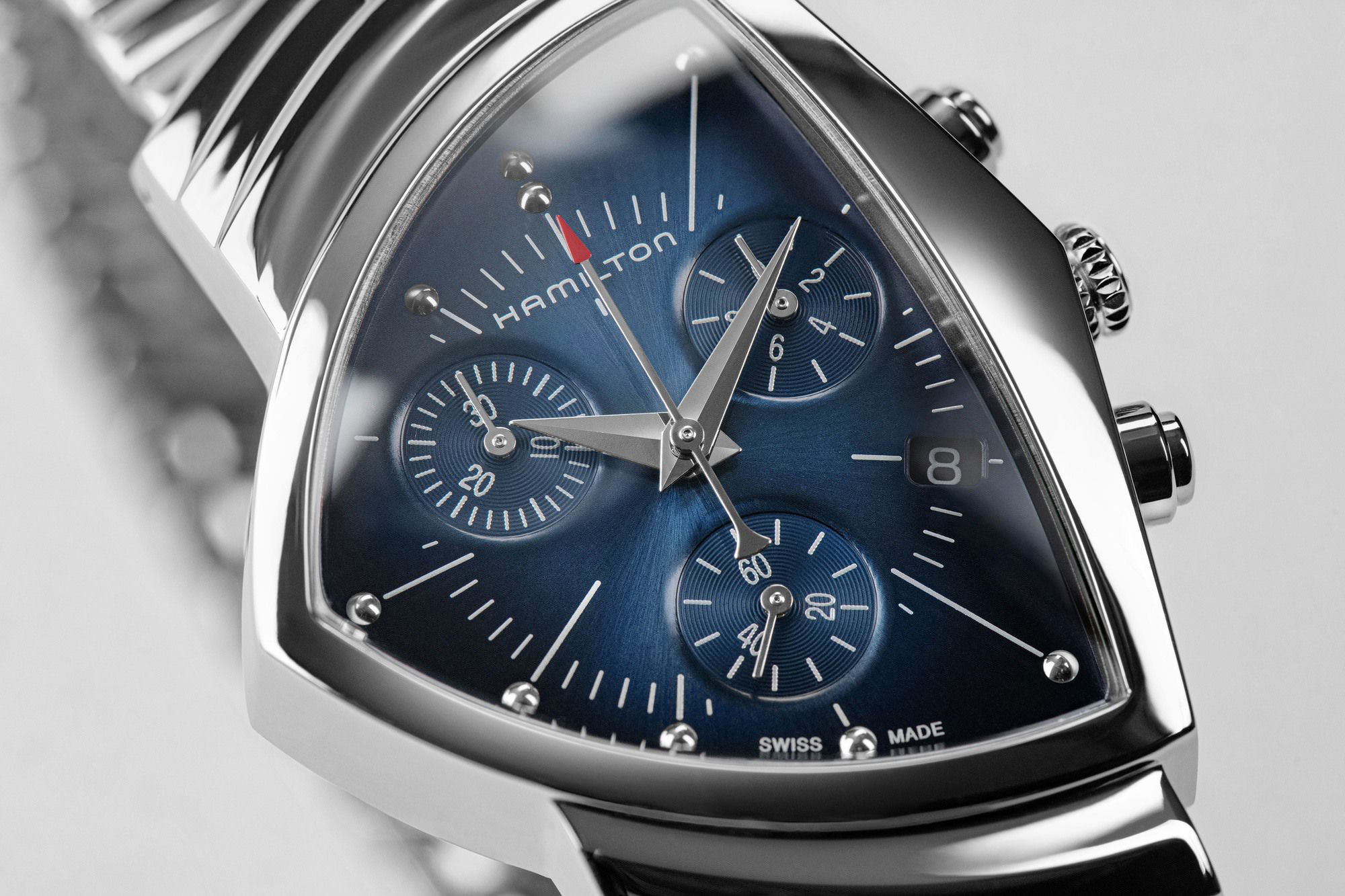 IMG_9086 Hamilton Ventura Chrono Quartz H24432141 3