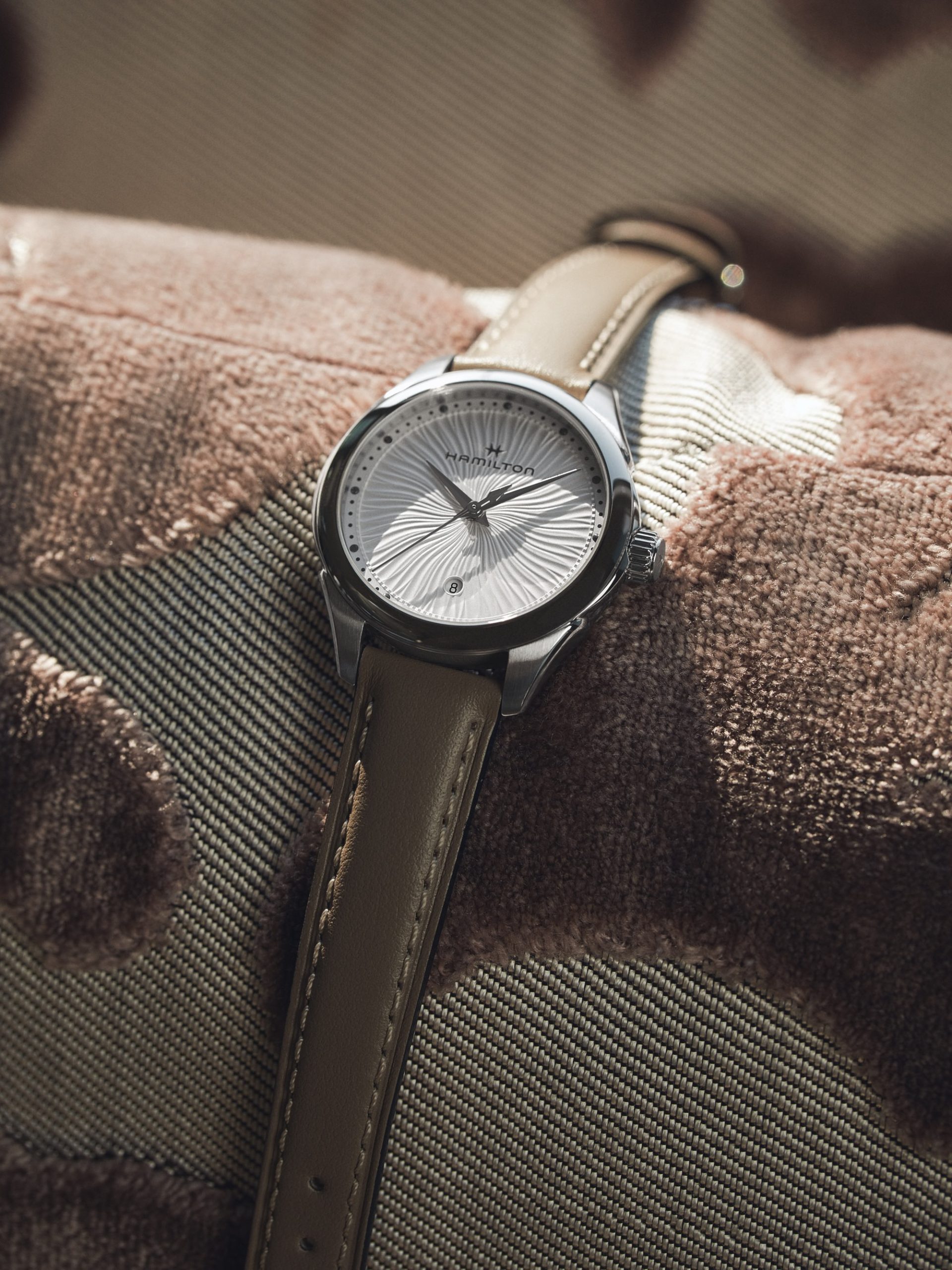 Hamilton Jazzmaster Lady Quartz 30mm H32231810 3