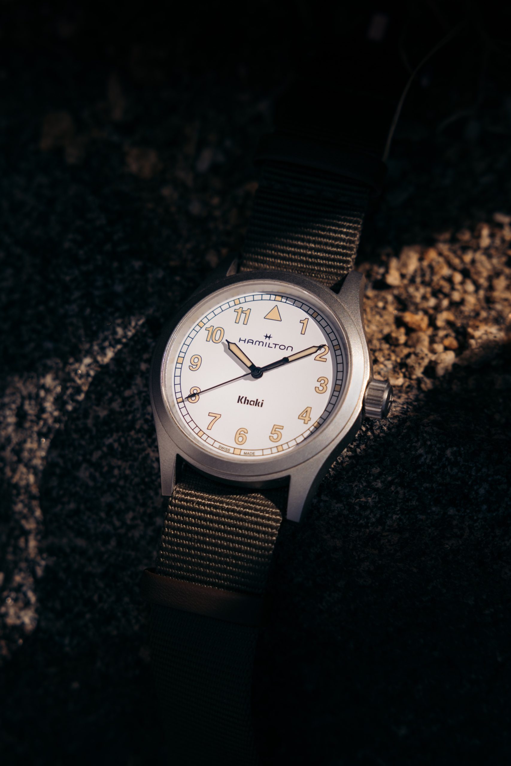 IMG_9086 Hamilton Khaki Field Quartz 33 H69301910 3